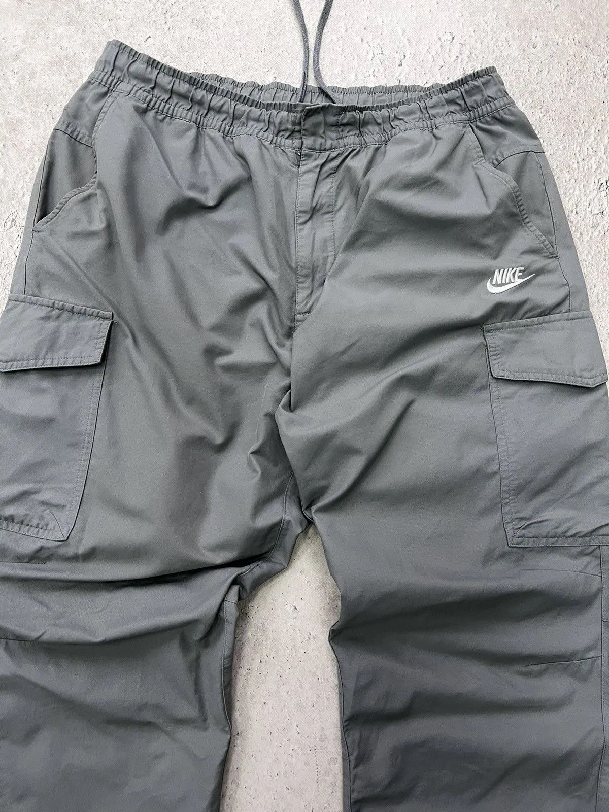 Nike Nike drill cargo pants y2k nylon swoosh y2k Size US 35 - 5 Thumbnail