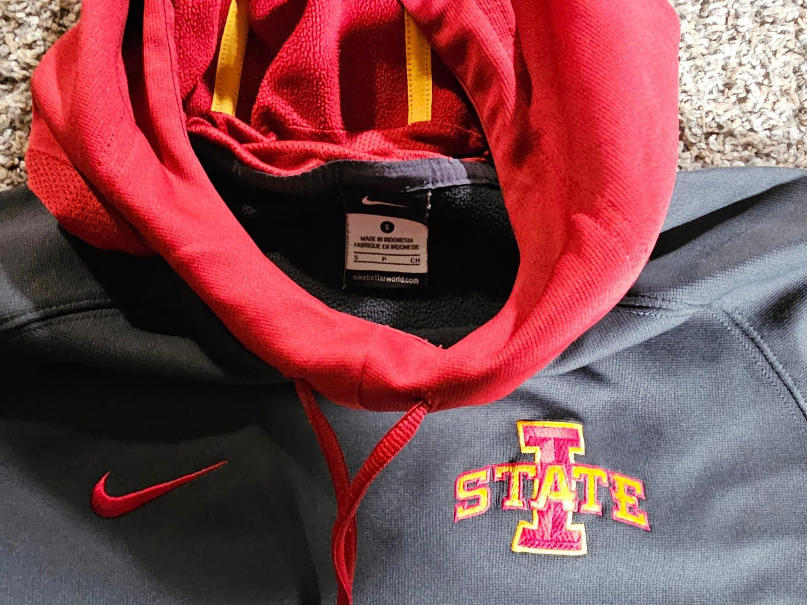 Nike Nike mens small Hoodie Iowa State Size ONE SIZE - 2 Thumbnail