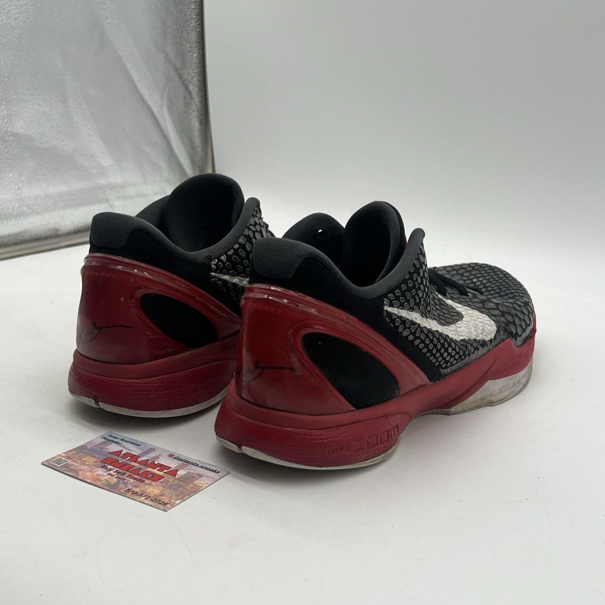Nike Zoom Kobe 6 bred Size US 13 / EU 46 - 5 Thumbnail