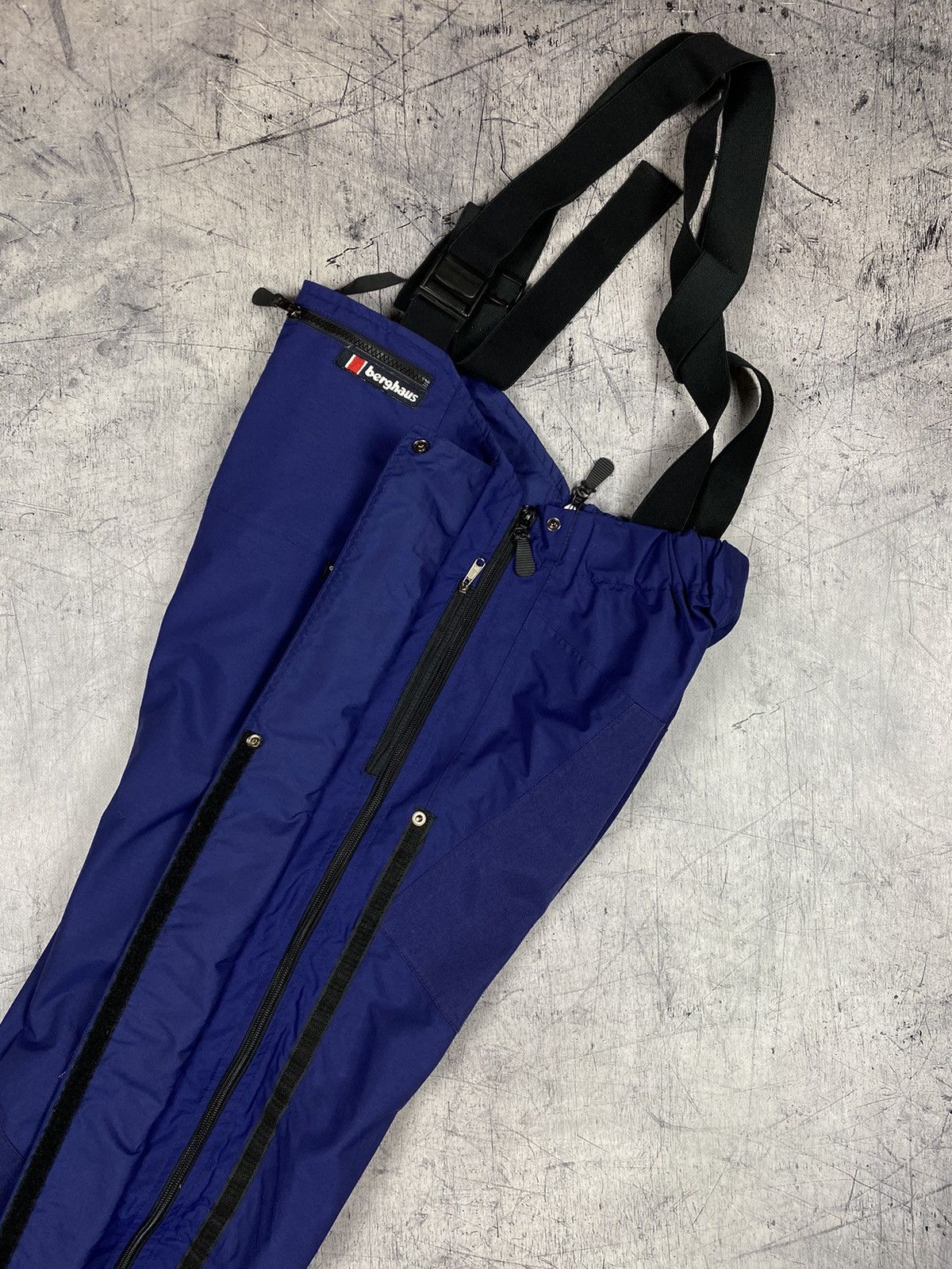 Berghaus Vintage Berghaus Extreme 7000 Gore Tex Ski Pants Size US 31 - 20 Thumbnail