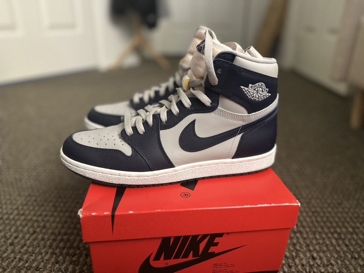 Nike Jordan 1 Georgetown Size US 10 / EU 43 - 1 Thumbnail