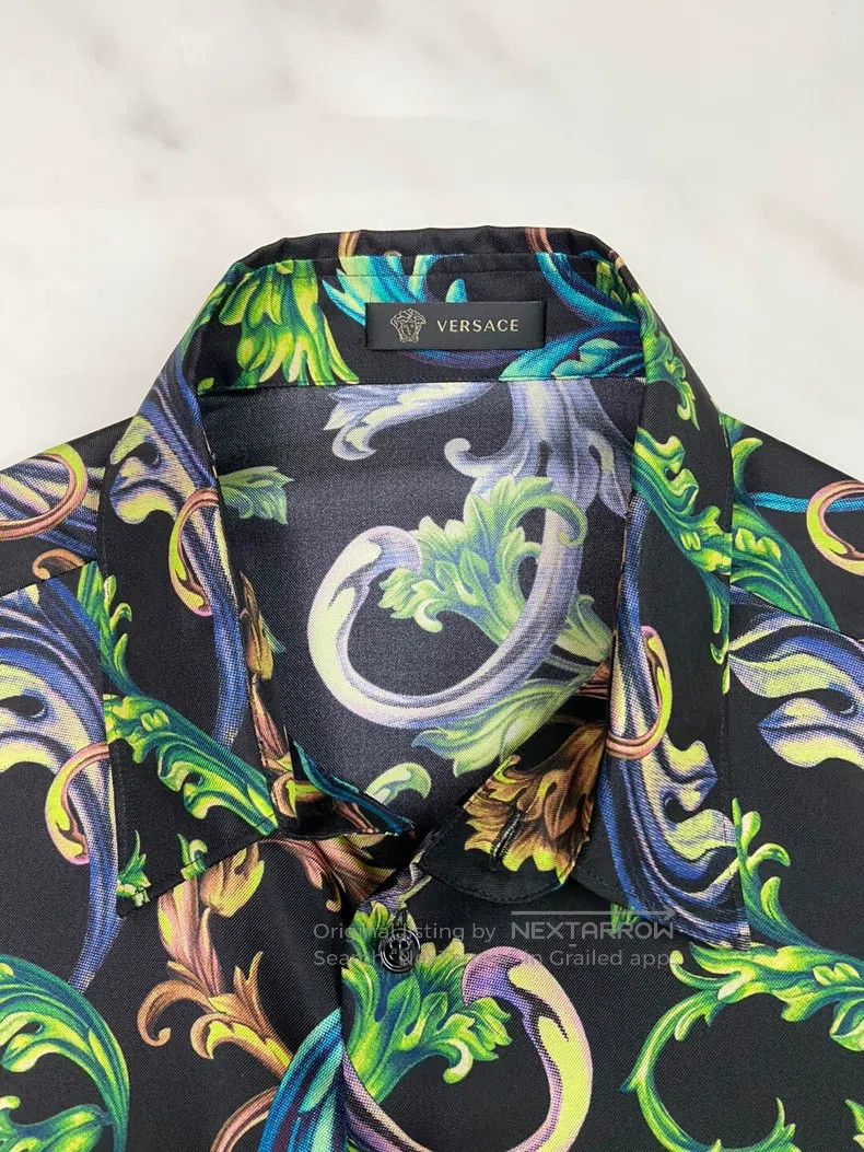 Versace Versace Baroque silk shirt Size US XXL / EU 58 / 5 - 6 Thumbnail