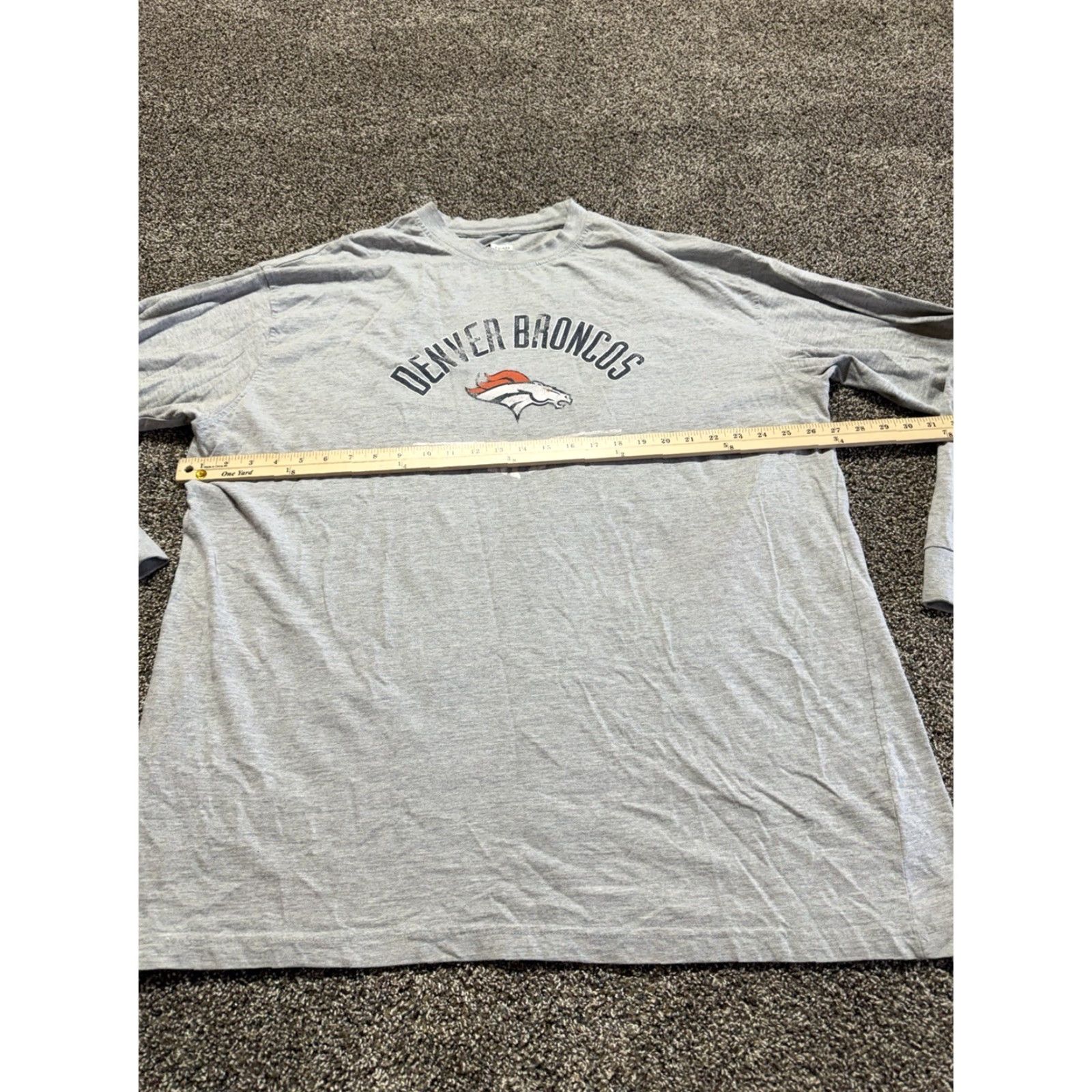 NFL NFL Mens Shirt Denver Broncos Gray Long Sleeve Tee Shirt 3XL Size US XXL / EU 58 / 5 - 5 Thumbnail