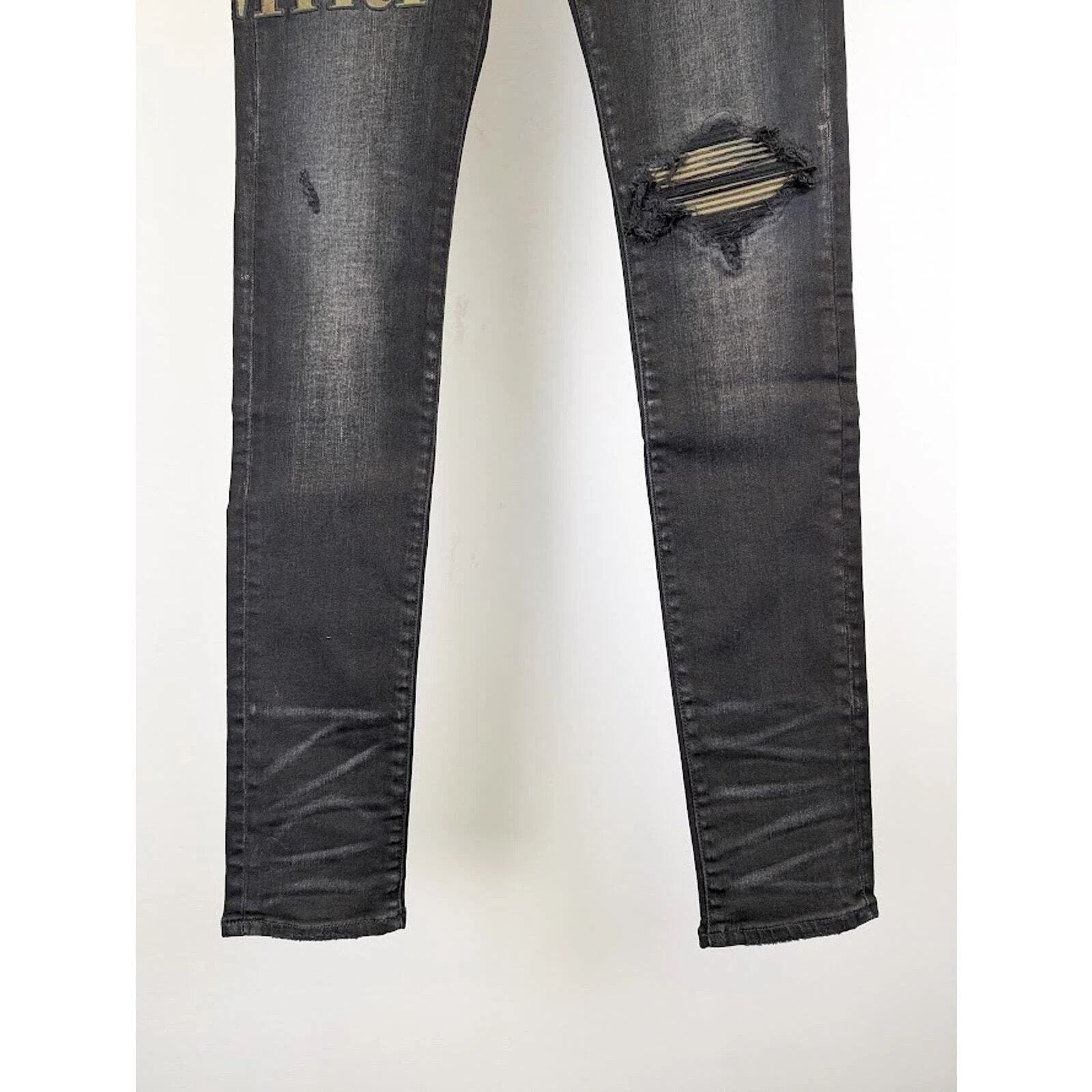 Amiri o1rshd1 Q:3 / Core Applique Jean in Aged Black Size US 36 / EU 52 - 3 Thumbnail