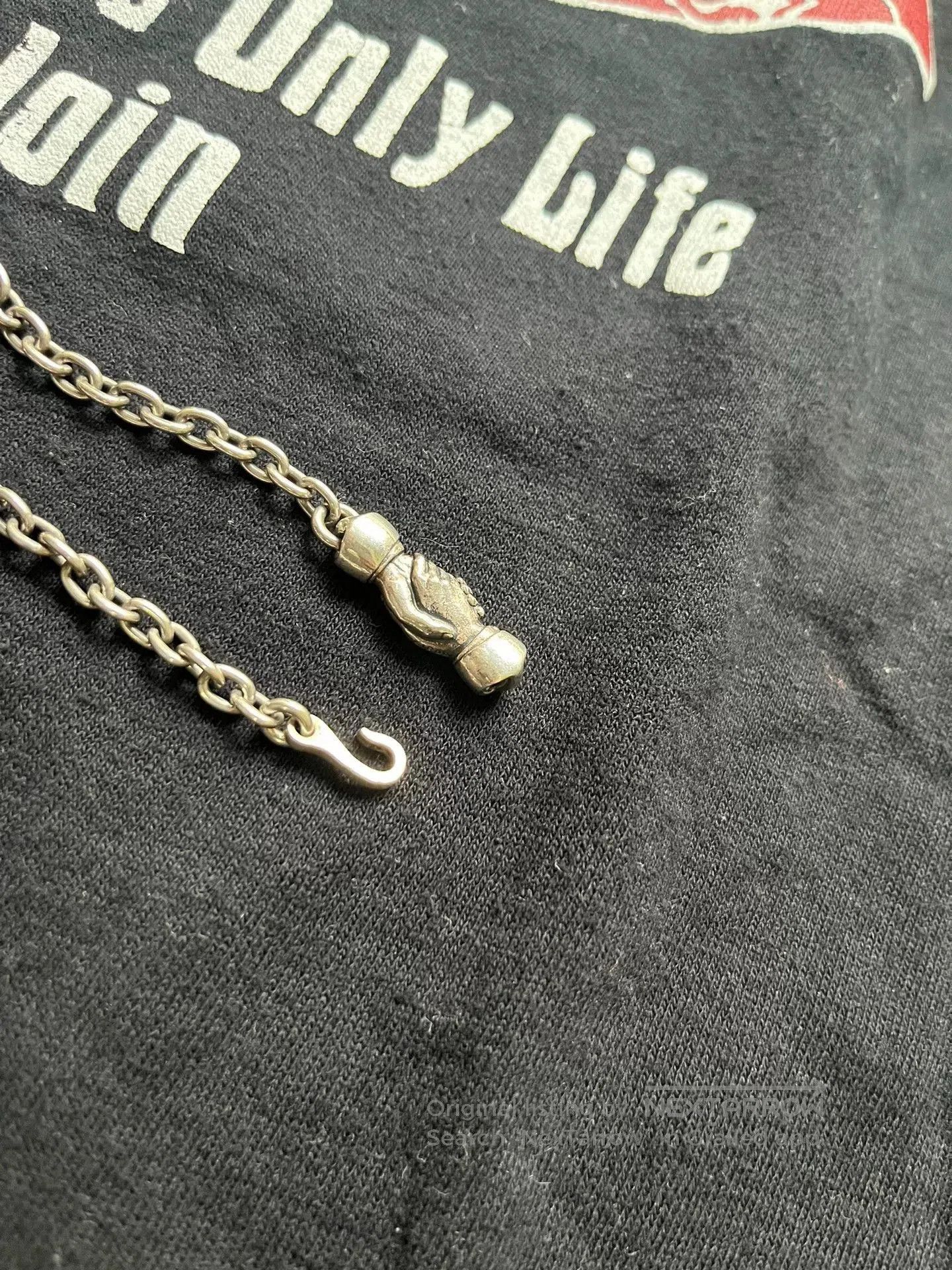 Other Weirdo Handshake Necklace Silver Clasp. Size ONE SIZE - 4 Thumbnail