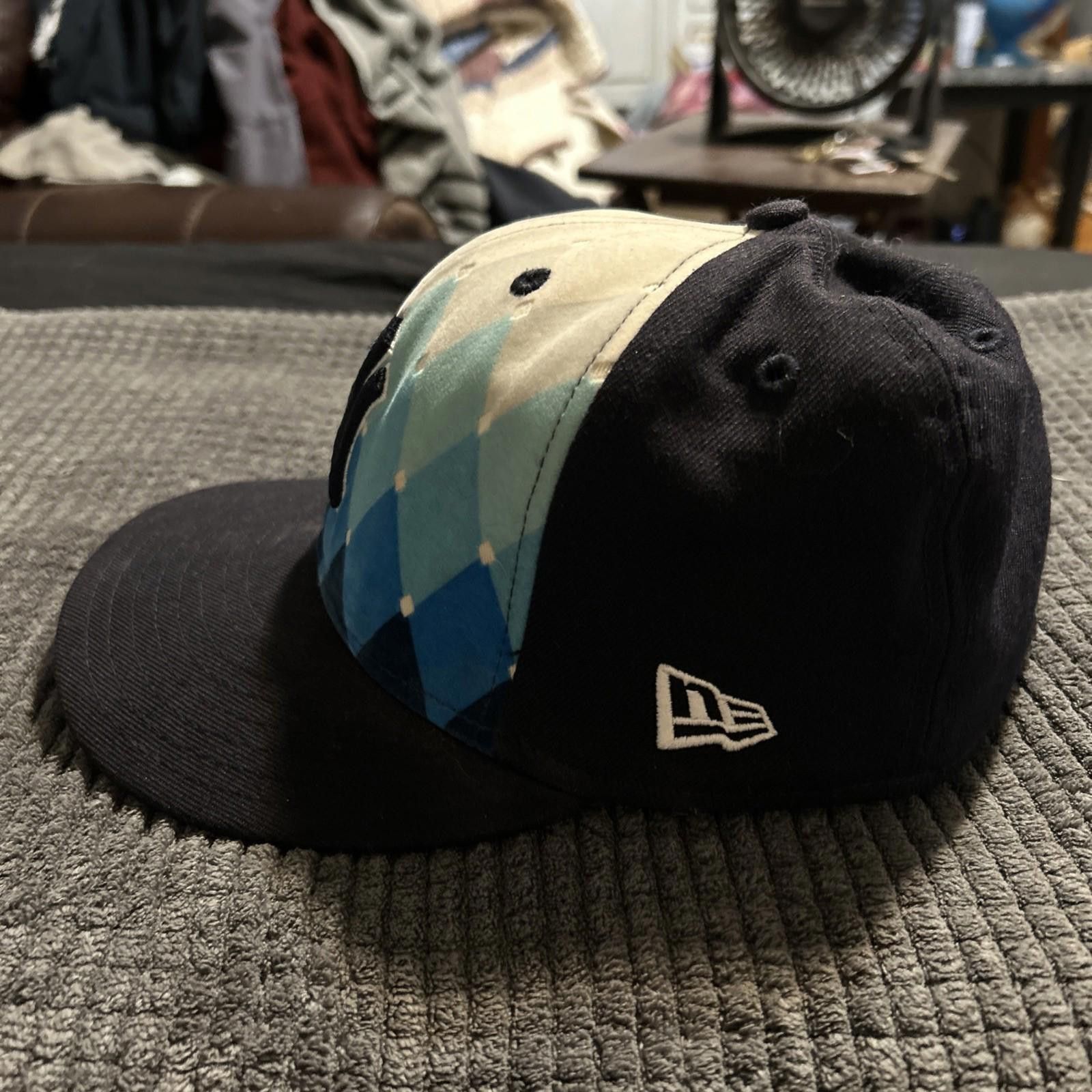 New Era Yankees 59Fifty Hat Fitted 7 Blue New Era MLB Baseball Size ONE SIZE - 2 Thumbnail