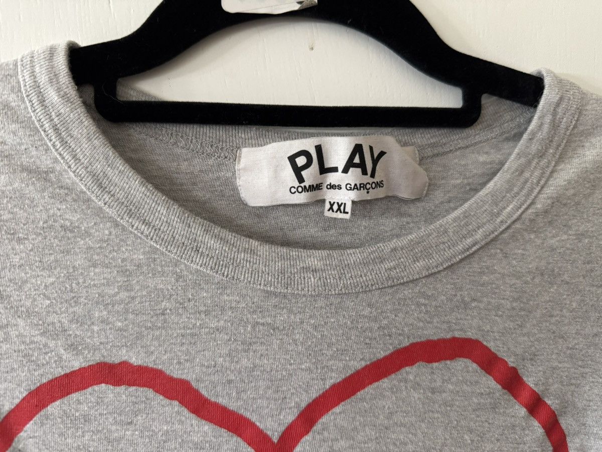 Comme des Garcons Grey Comme des Garçons Play heart T-shirt Size US XXL / EU 58 / 5 - 2 Thumbnail