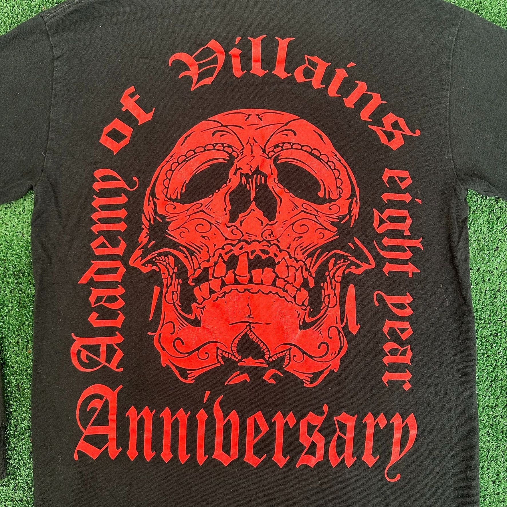 Gildan Academy of Villains T-Shirt Villains Tour Goth Skull Tee Size US S / EU 44-46 / 1 - 7 Thumbnail