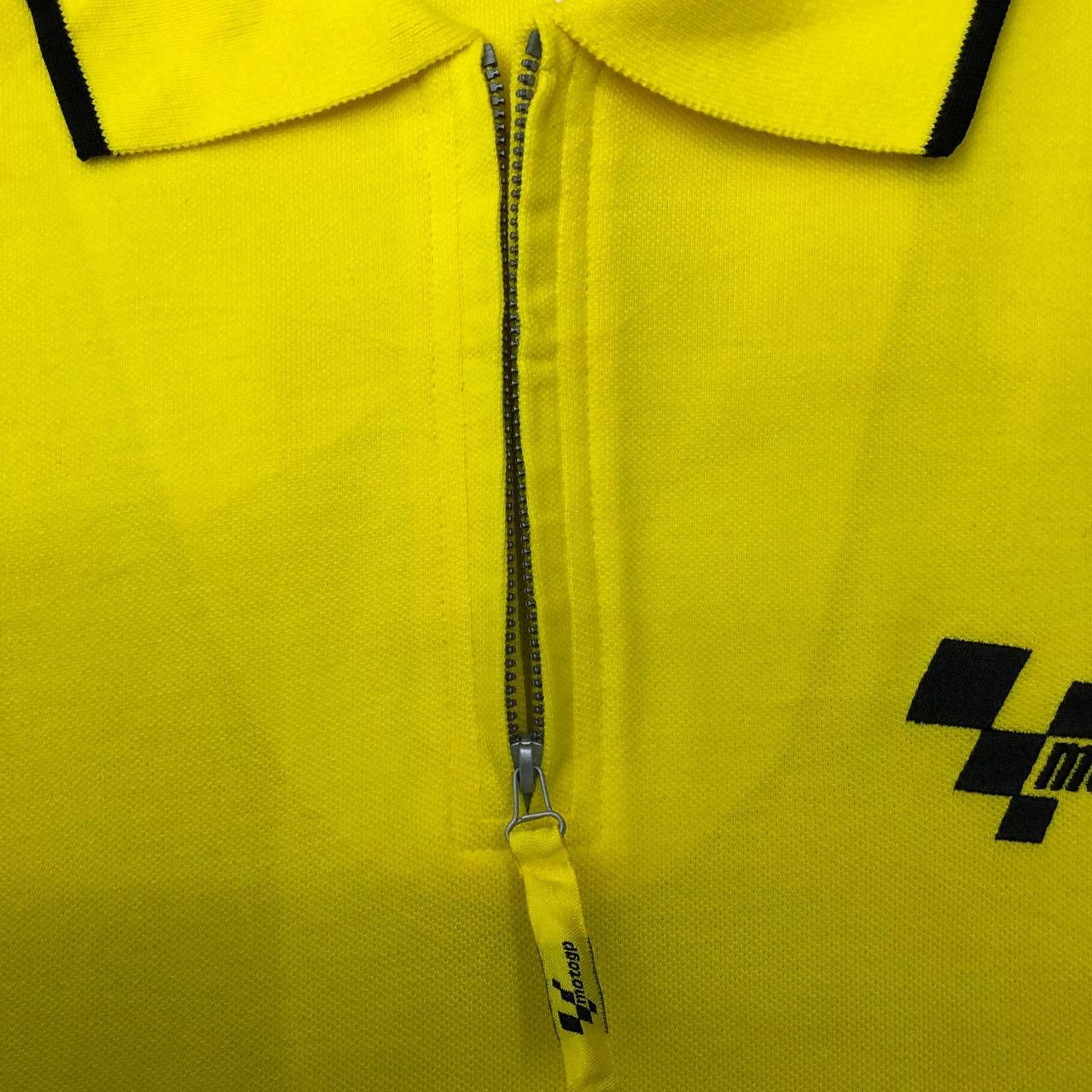 Vintage T234 VTG 2001 MOTOGP OFFICIAL POLO SHIRTS Size US XL / EU 56 / 4 - 4 Thumbnail