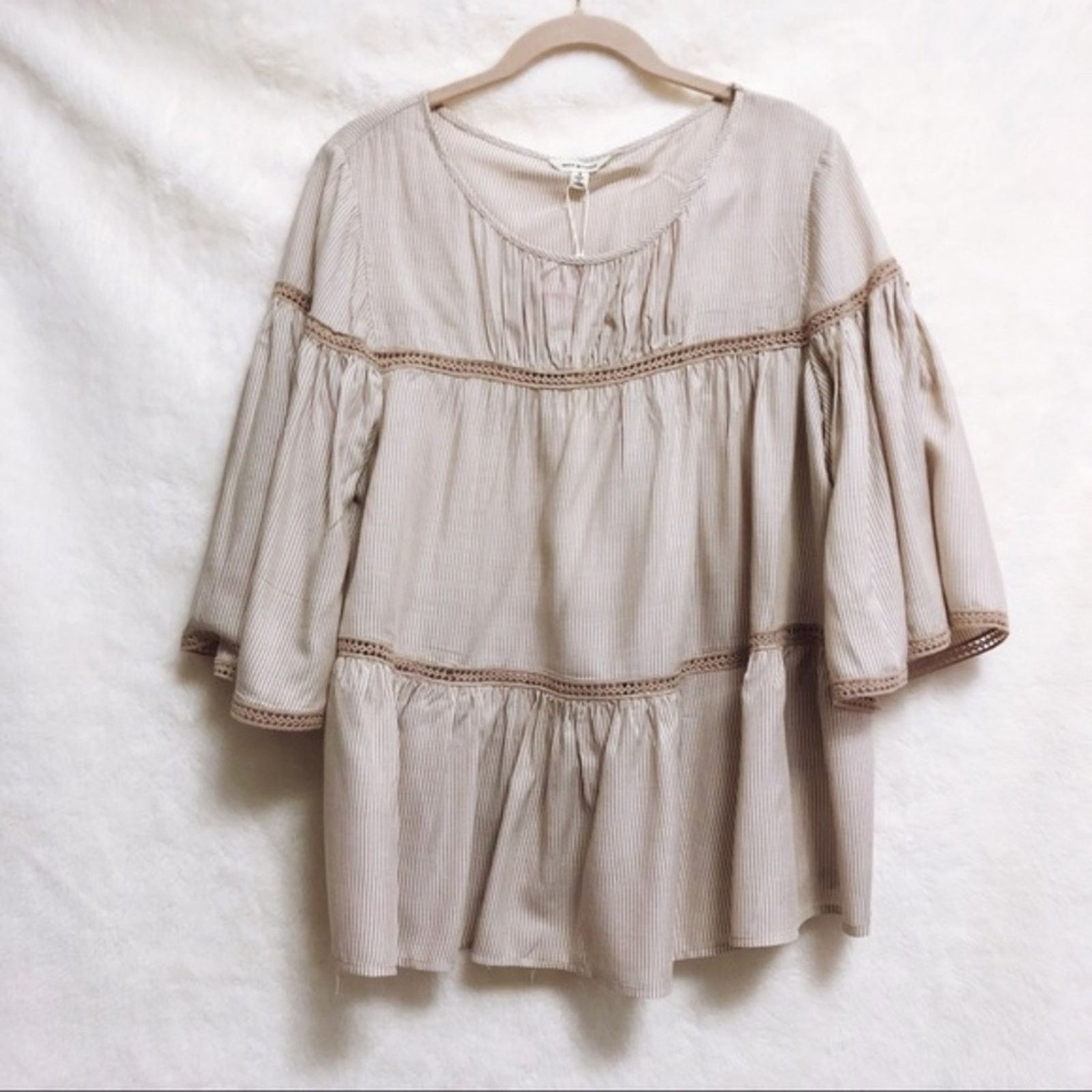 Other Max Studio Light Tan and White Striped Shirt Size S / US 4 / IT 40 - 7 Thumbnail