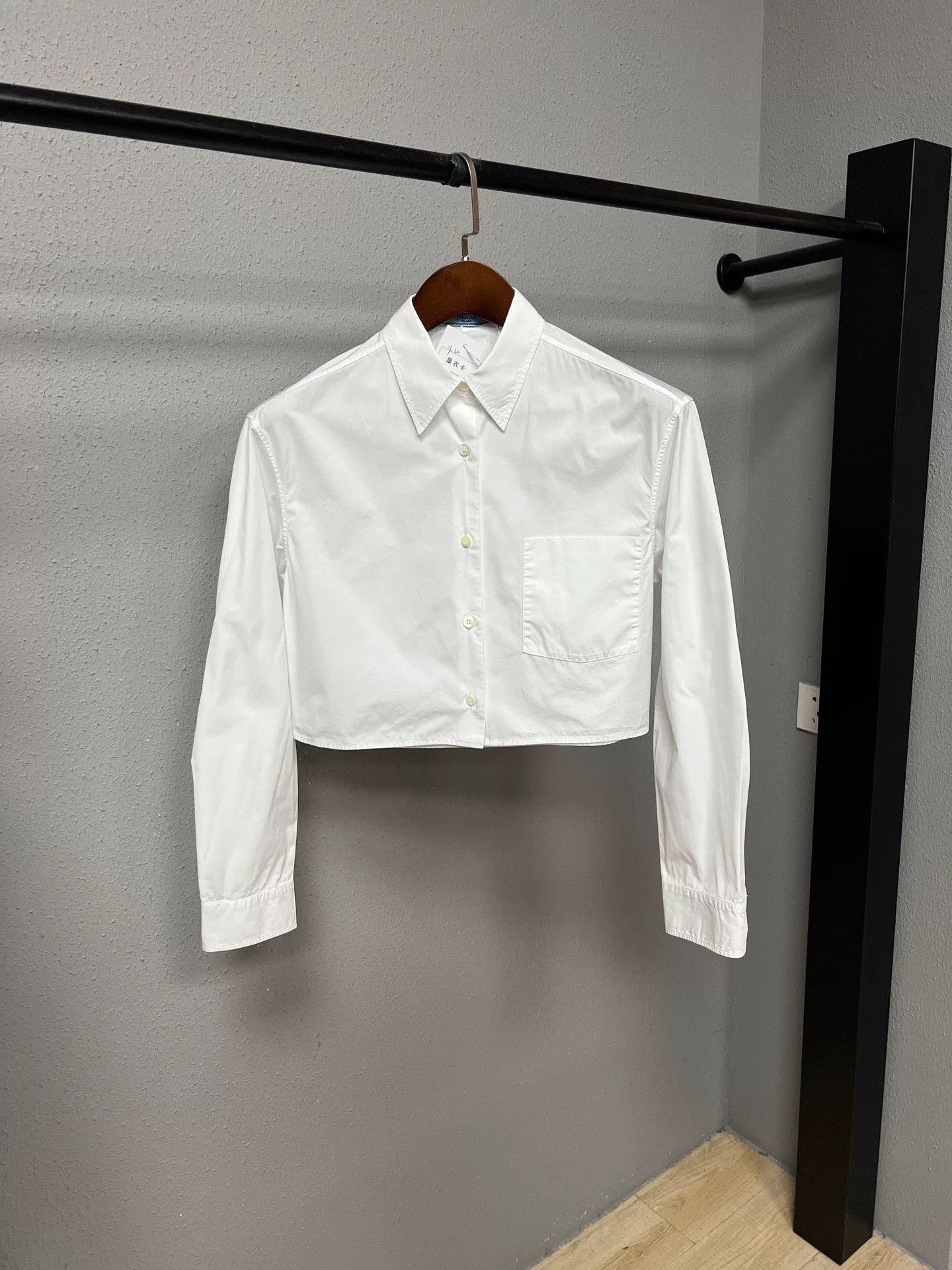 Prada Prada Cotton Triangle Logo Shirt Size S / US 4 / IT 40 - 1 Thumbnail