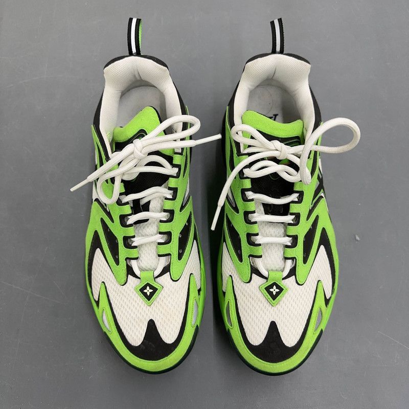 Louis Vuitton Louis Vuitton Runner Tatic Green Fashion Sneakers -2508 Size US 5 / IT 35 - 2 Thumbnail