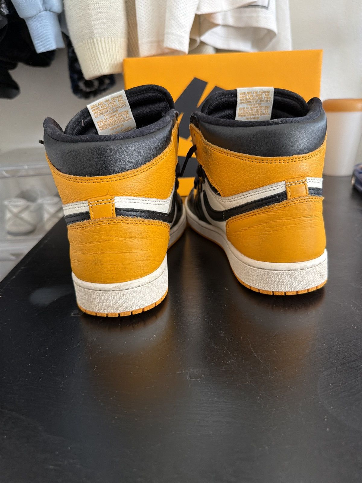 Jordan Brand Air Jordan 1 Retro High OG ‘Yellow Toe’ Size US 9 / EU 42 - 4 Thumbnail