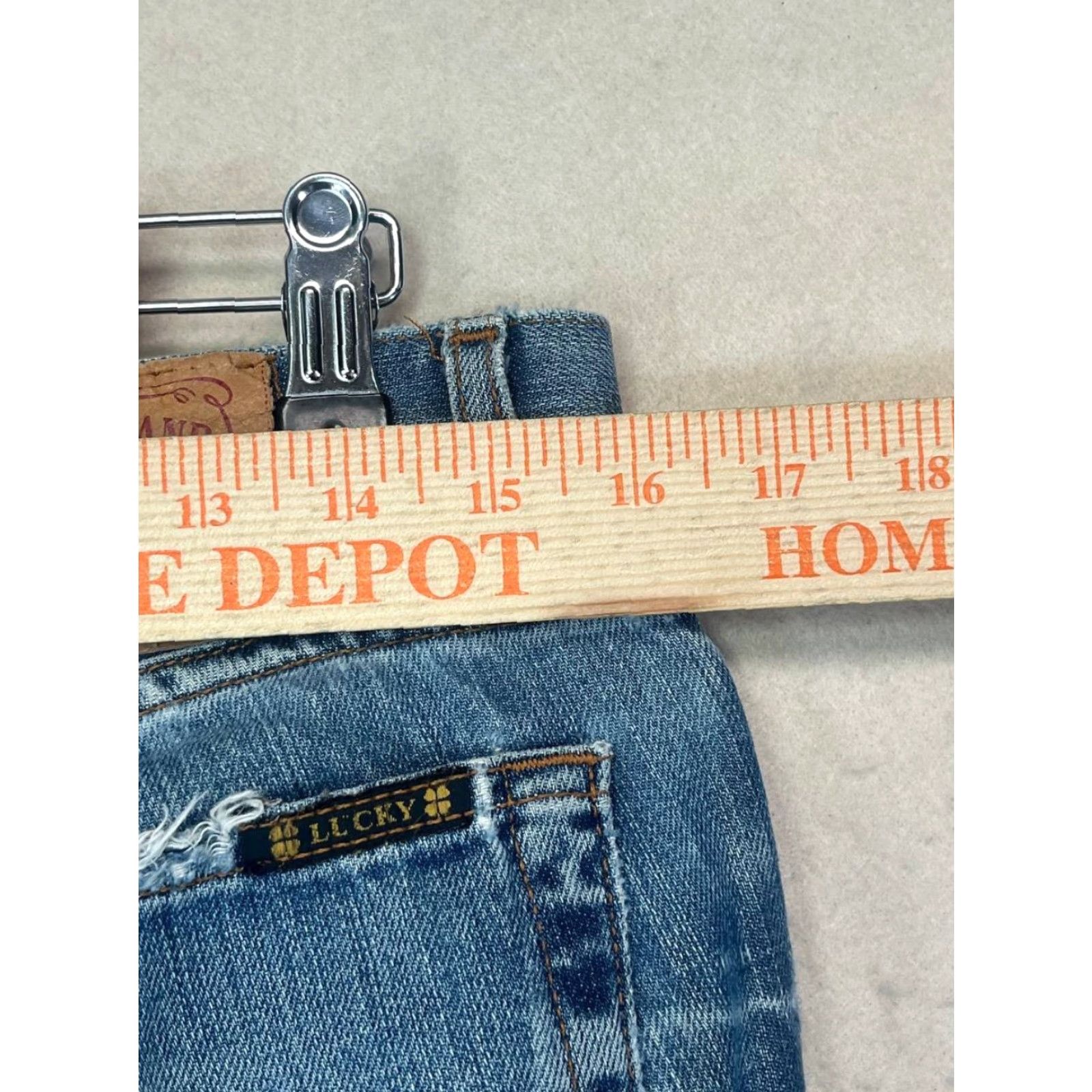 Lucky Brand VTG Lucky Brand Jeans Women 28 Blue Denim Low Rise Boot Flare Stretch USA Cowboy Logo Western 5-Pocket Design Inseam 32.5 in Bagged Size 28" / US 6 / IT 42 - 3 Thumbnail