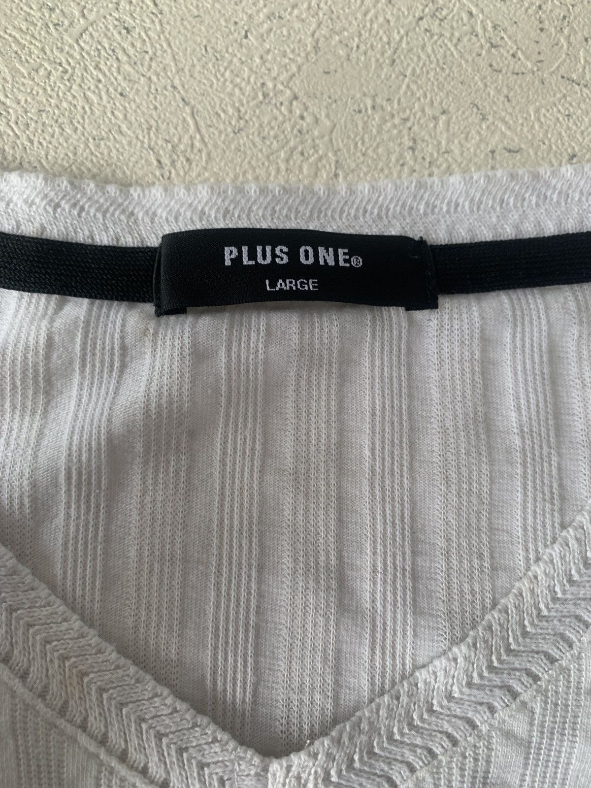 Japanese Brand 2000s japanese archive plus one tee Size US L / EU 52-54 / 3 - 3 Thumbnail