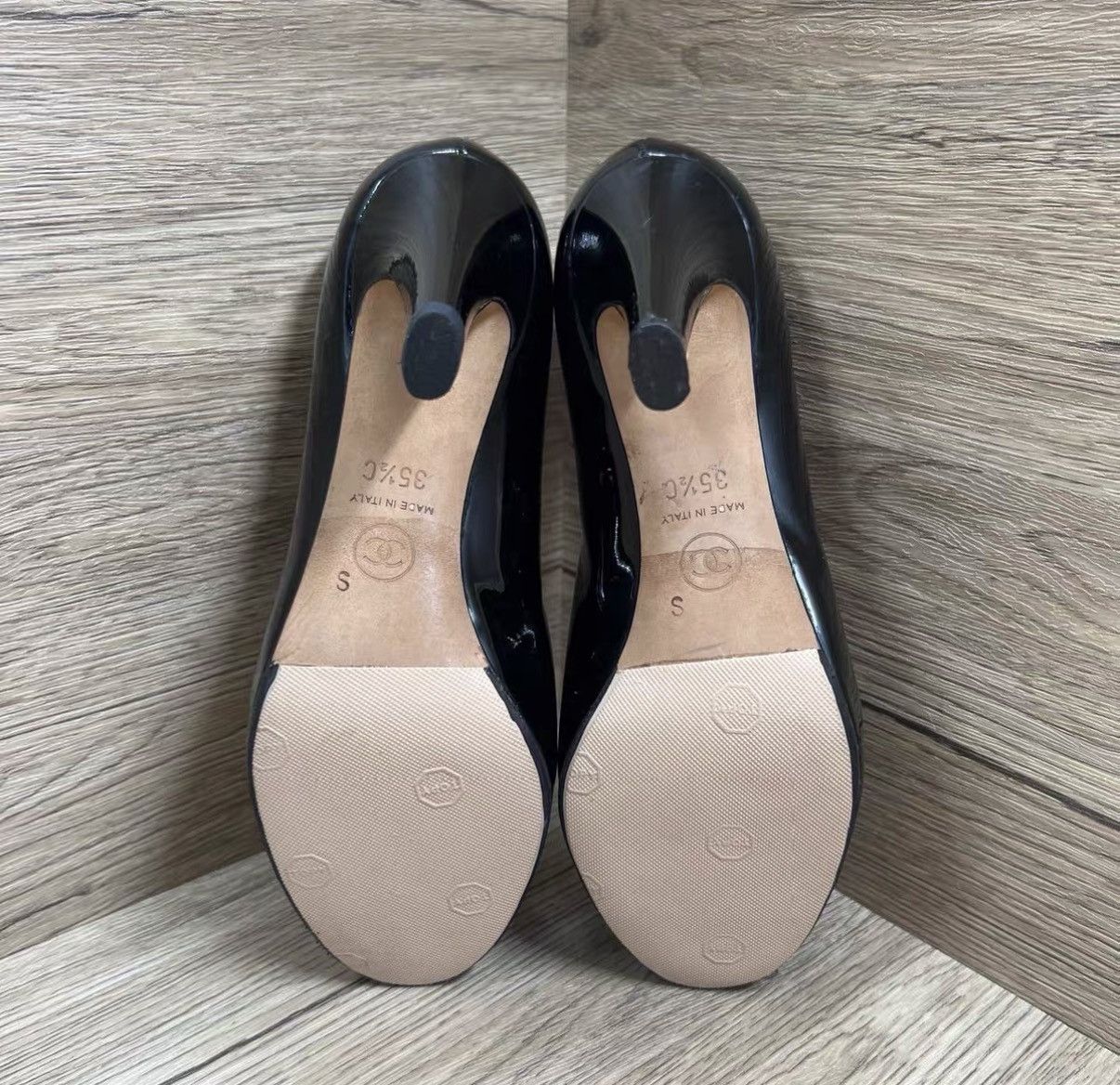Chanel Chanel Glossy Pearl Double C High Heels J41 Size US 5.5 / IT 35.5 - 5 Thumbnail
