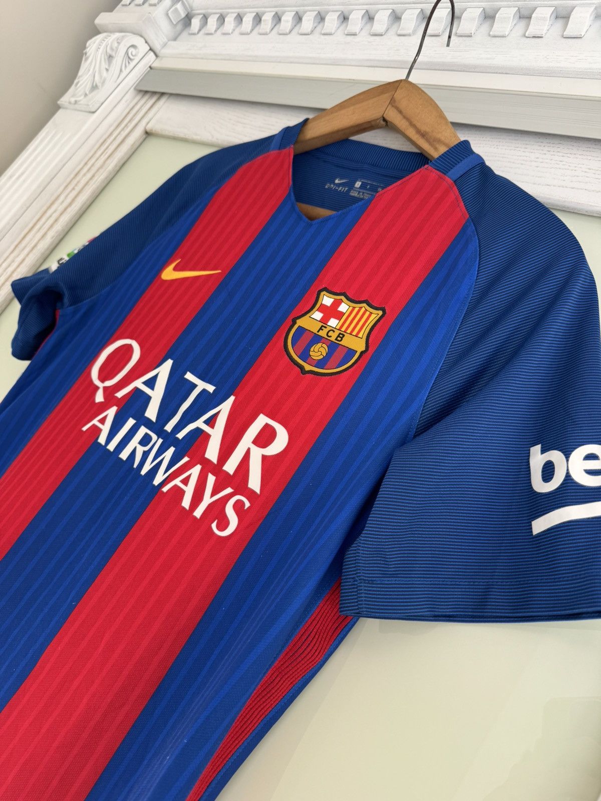 Nike Barcelona 2015-2016 Home Soccer Jersey Football Kit Shirt Size US S / EU 44-46 / 1 - 6 Thumbnail