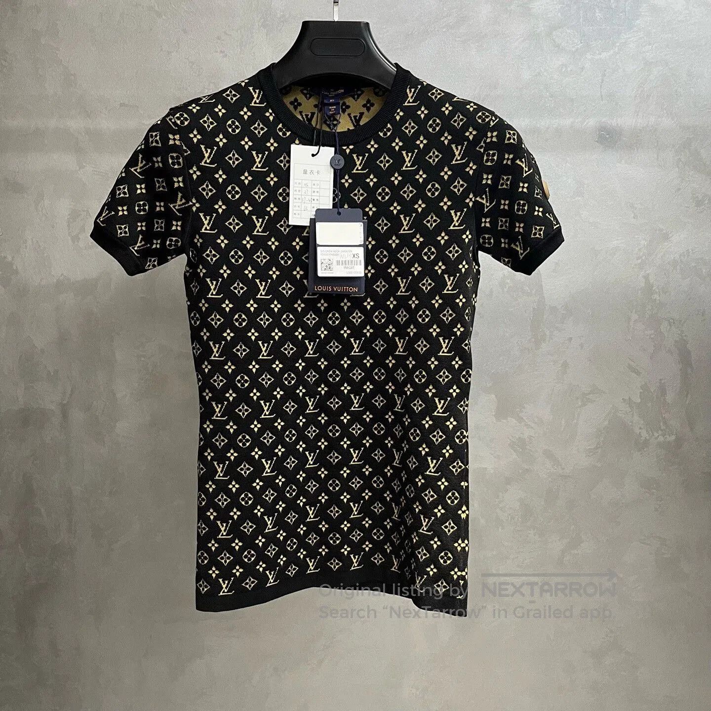 Louis Vuitton Louis Vuitton Black Knit Jacquard Short Sleeve T. Size XS / US 0-2 / IT 36-38 - 1 Thumbnail