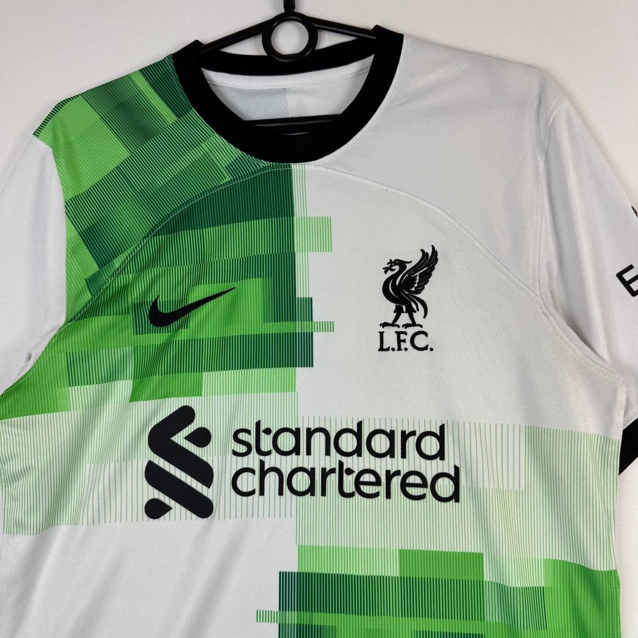 Nike Nike Liverpool FC Third Shirt 2023-24 DX2690-101 Mens Size S Size US S / EU 44-46 / 1 - 2 Thumbnail