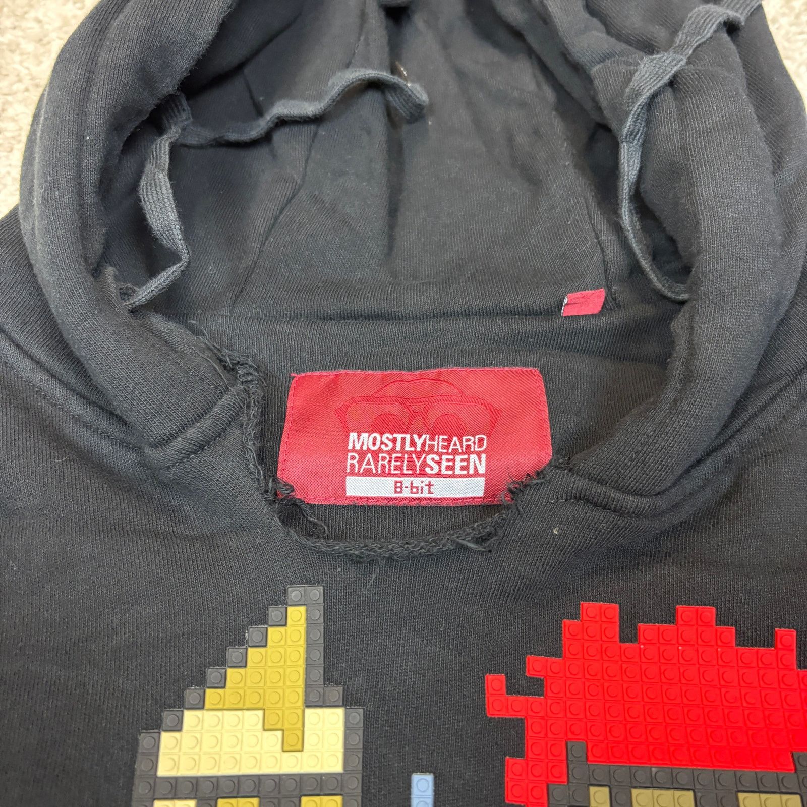 Mostly Heard Rarely Seen Mostly Heard Rarely Seen 8-Bit Smoking Kills Hoodie Men's XL Size US XL / EU 56 / 4 - 5 Thumbnail