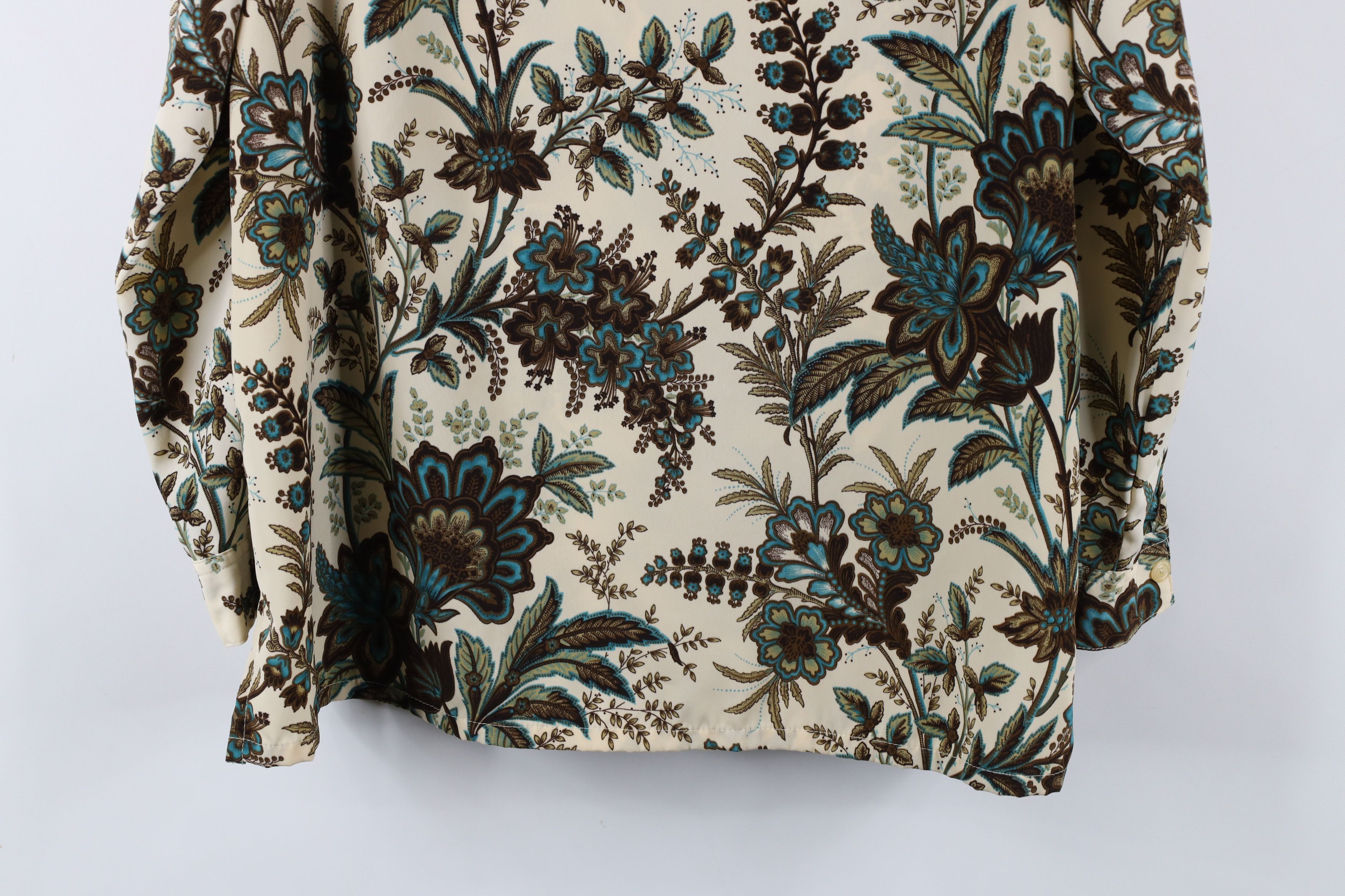 Vintage Vintage 90s Streetwear Flower Geometric Knit Button Shirt Size L / US 10 / IT 46 - 12 Thumbnail