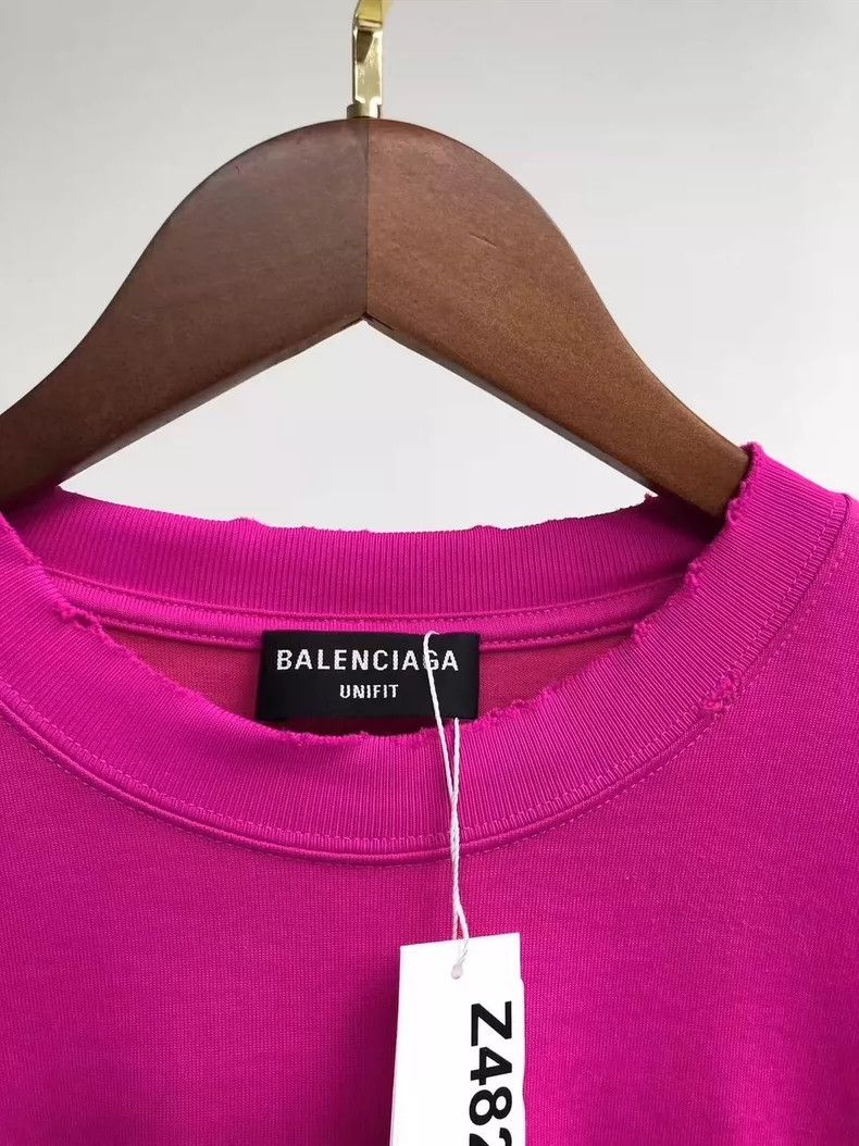 Balenciaga Balenciaga Ripped short sleeves T-shirt 2504-Nextarrow Size US XS / EU 42 / 0 - 3 Thumbnail