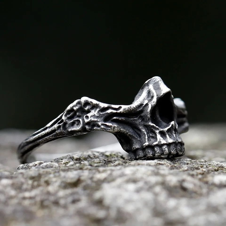 Japanese Brand × Vintage Gothic skull ring Size ONE SIZE - 4 Thumbnail