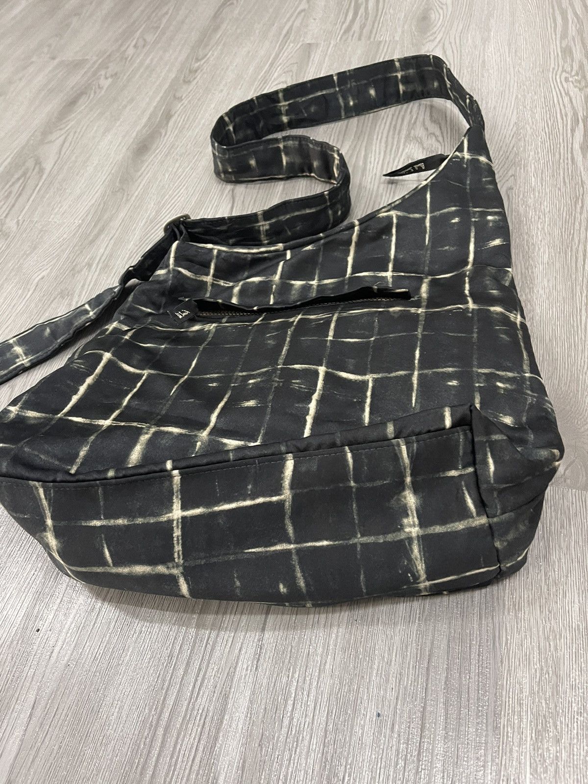 Paul Smith × Vintage Unisex 90s Paul Smith Spectra tech crossbody bag Size ONE SIZE - 3 Thumbnail
