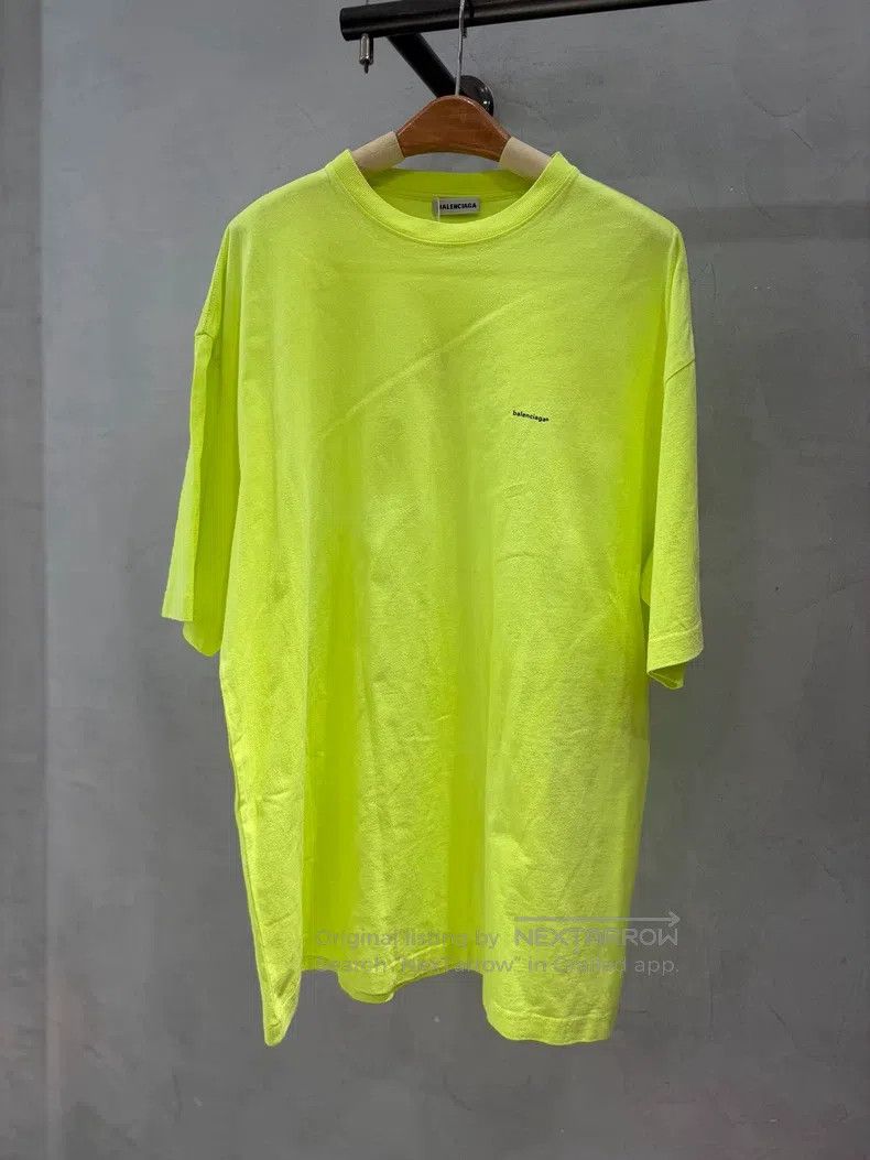 Balenciaga Balenciaga Summer Fluorescent Yellow Short Sleeve T-Shirt Size US XS / EU 42 / 0 - 1 Thumbnail