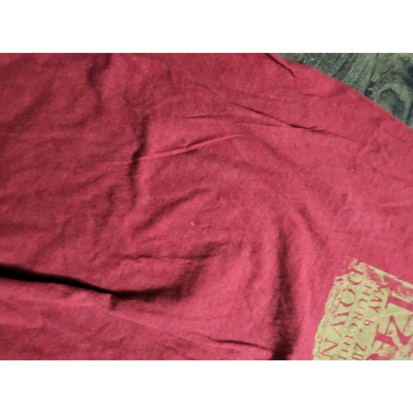 Vintage Mens XL KENTUCKY DERBY 143 CHURCHILL DOWNS T-SHIRT Horse Racing 2017 Distressed Red Cotton Blend Short Sleeve Crew Neck Mens Clothing Size US XL / EU 56 / 4 - 3 Thumbnail