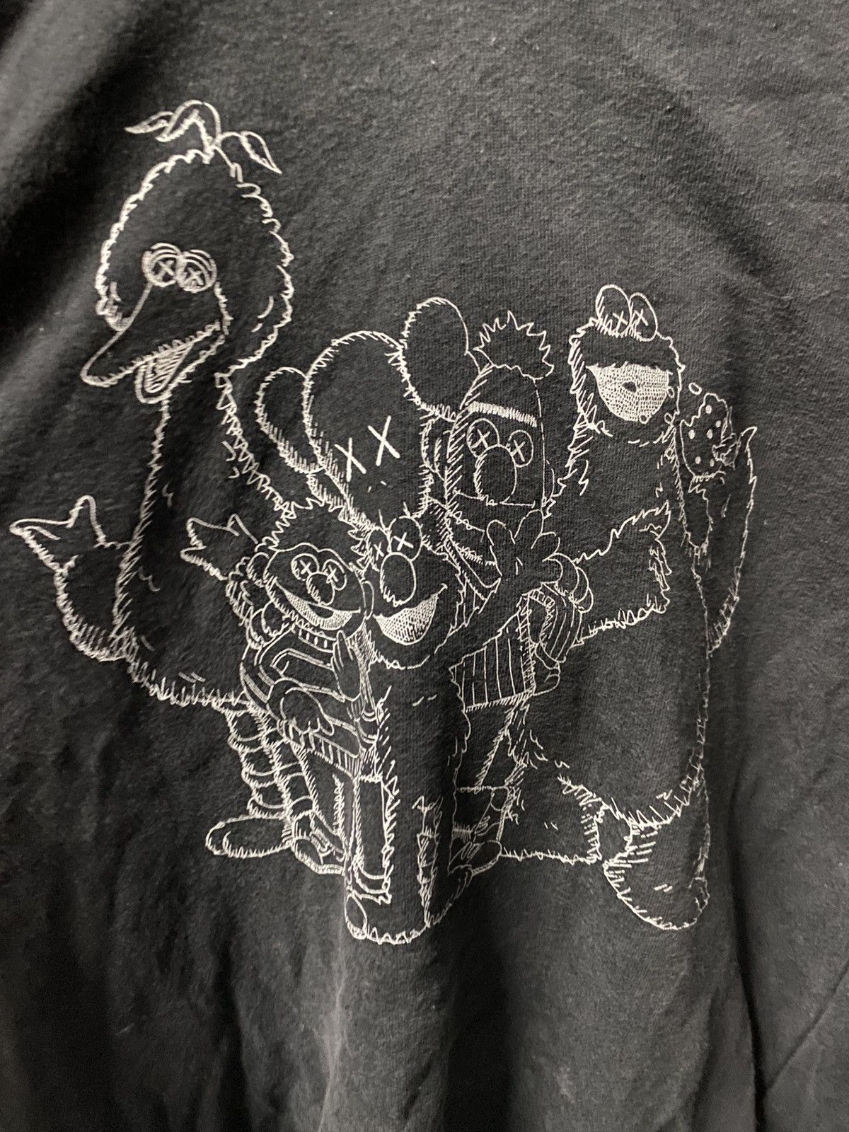 Kaws × Uniqlo UNIQLO X KAWS X SESAME STREET Size US S / EU 44-46 / 1 - 2 Thumbnail