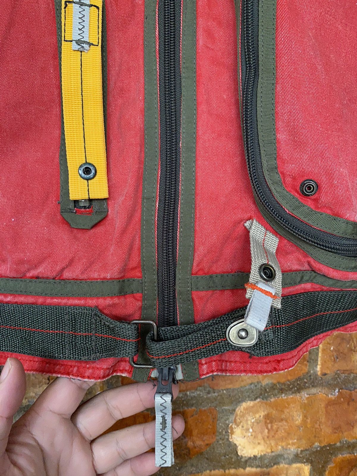 Avirex × Japanese Brand Vtg Avirex Analoq Q 3D cargos parachute bondage jacket Size US L / EU 52-54 / 3 - 18 Thumbnail
