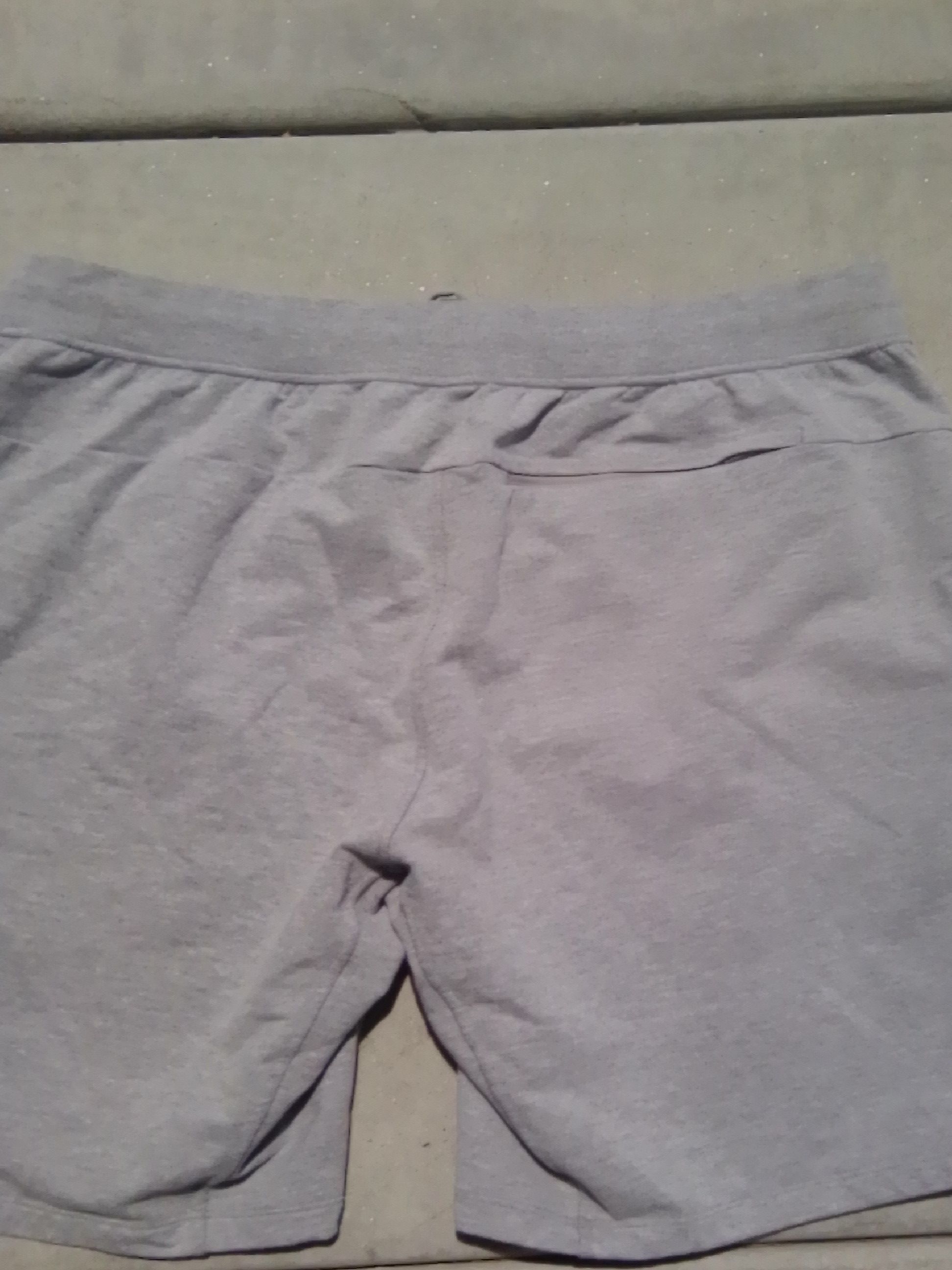Lululemon Lululemon men's sweat shorts Size US 34 / EU 50 - 2 Thumbnail