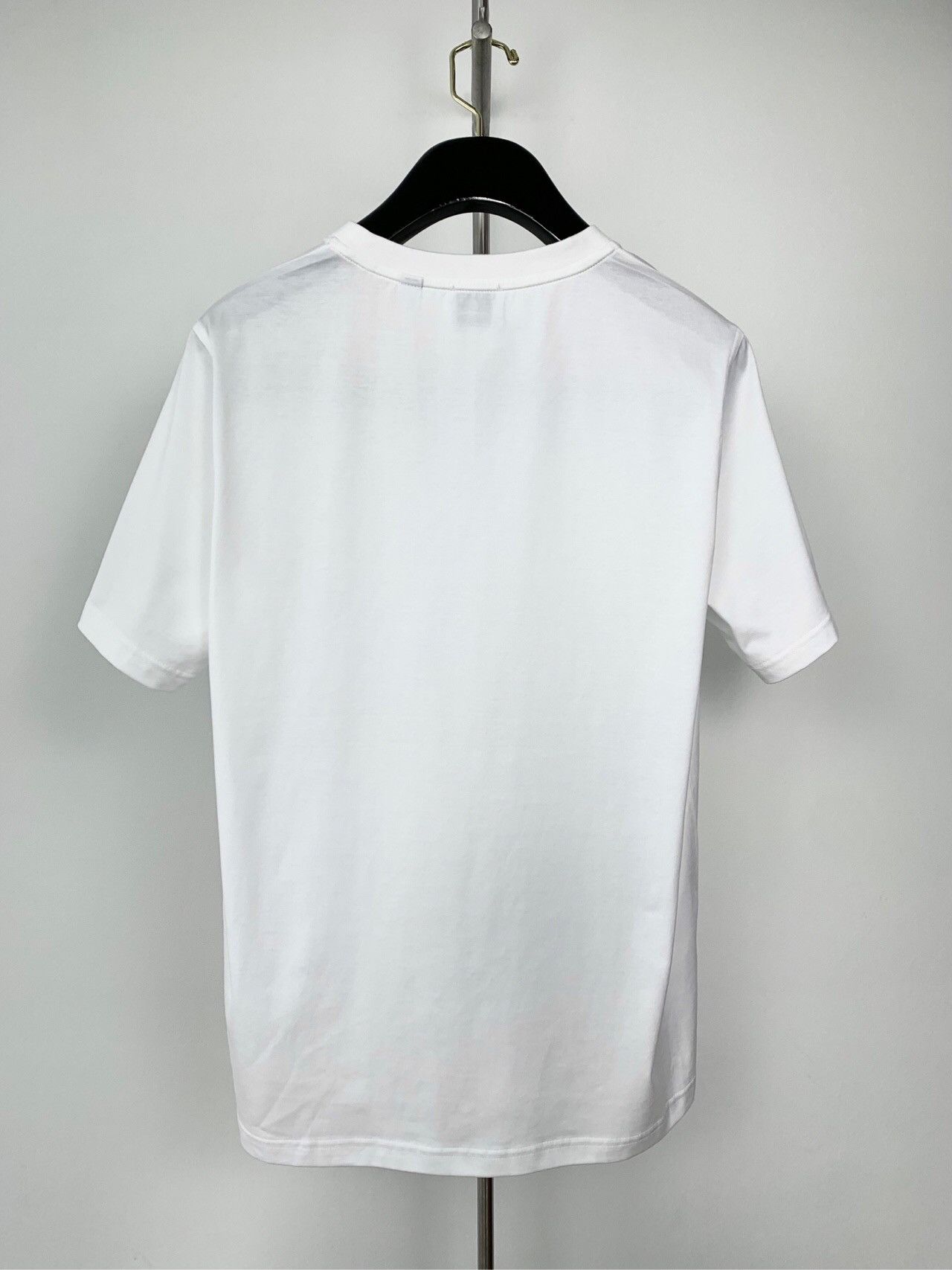 Burberry Burberry Cotton White Logo Patch Crewneck Tee (Size S) Size S / US 4 / IT 40 - 5 Thumbnail