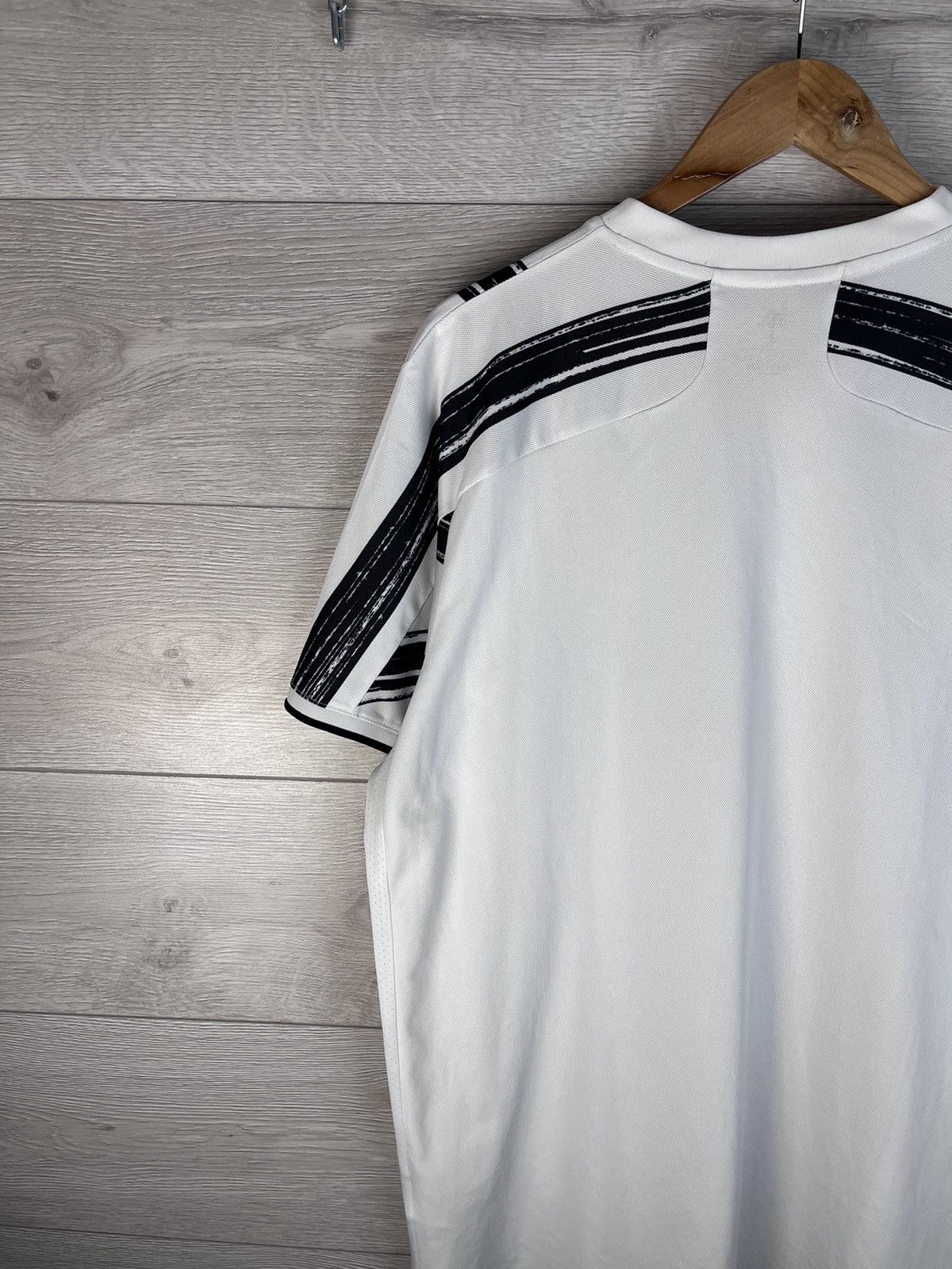 Adidas SOCCER JERSEY Juventus ADIDAS 20/21s SIZE XL JEEP Size US XL / EU 56 / 4 - 13 Thumbnail
