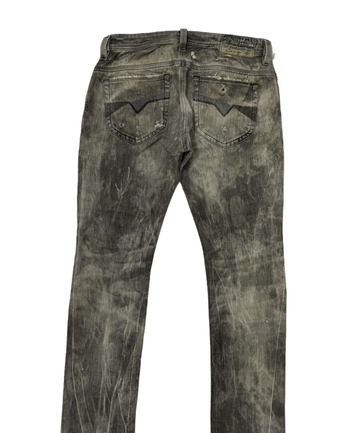 Diesel 🔥DIESEL RARE SNAKE SKIN STYLE ROCKSTAR DISTRESS DENIM JEANS Size US 32 / EU 48 - 6 Thumbnail