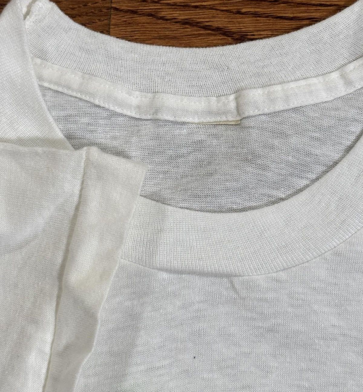 Vintage Vintage Apple Logo T Shirt (Size M) Size US M / EU 48-50 / 2 - 3 Thumbnail