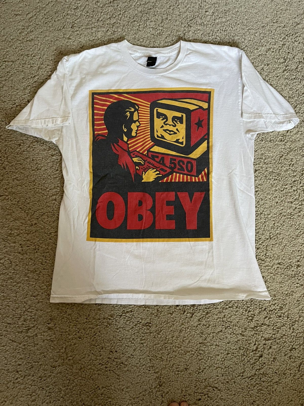 Obey Obey Propaganda Computer Tee - Large Size US L / EU 52-54 / 3 - 1 Thumbnail