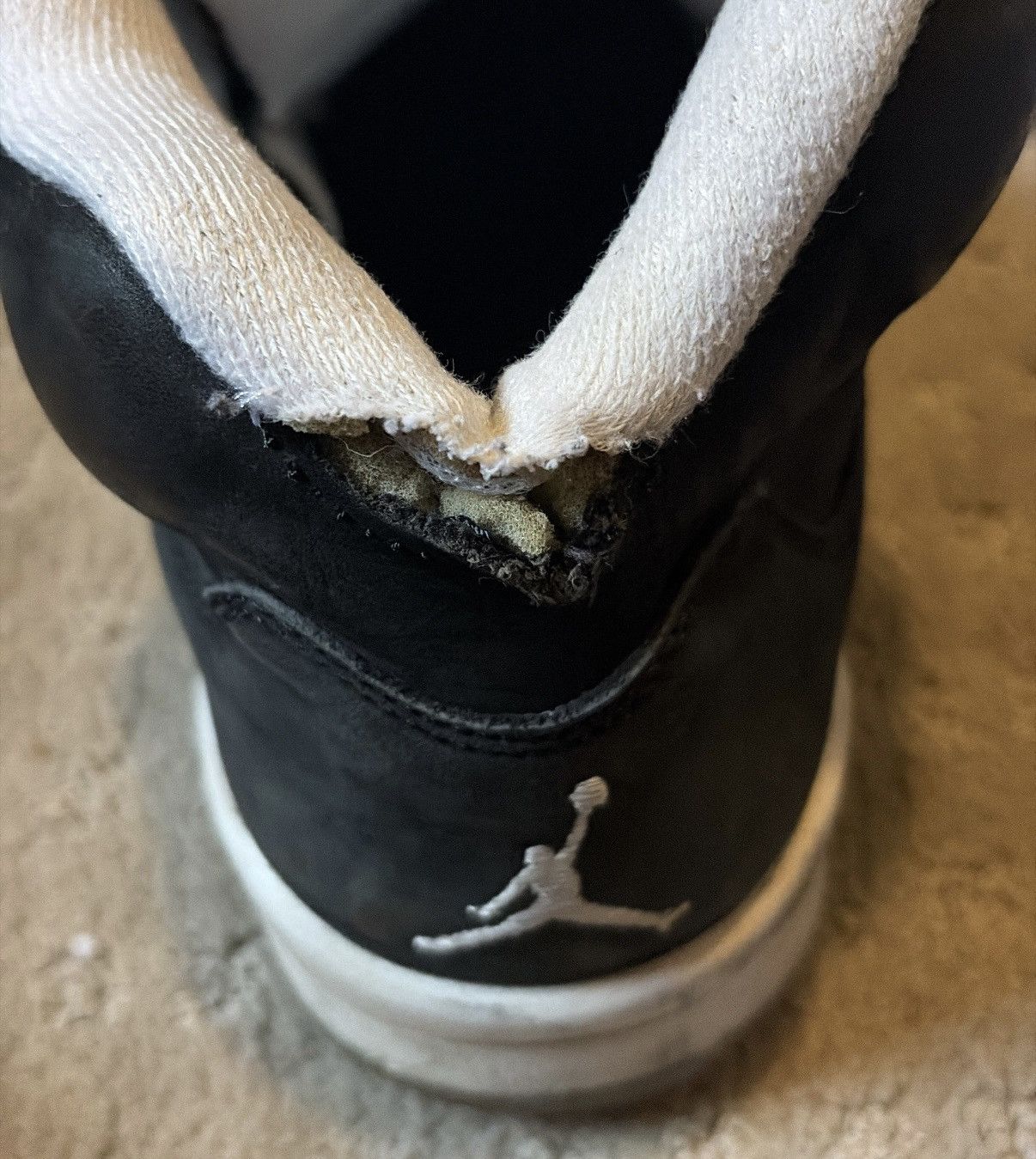 Jordan Brand jordan 5 “oreo” Size US 10.5 / EU 43-44 - 4 Thumbnail