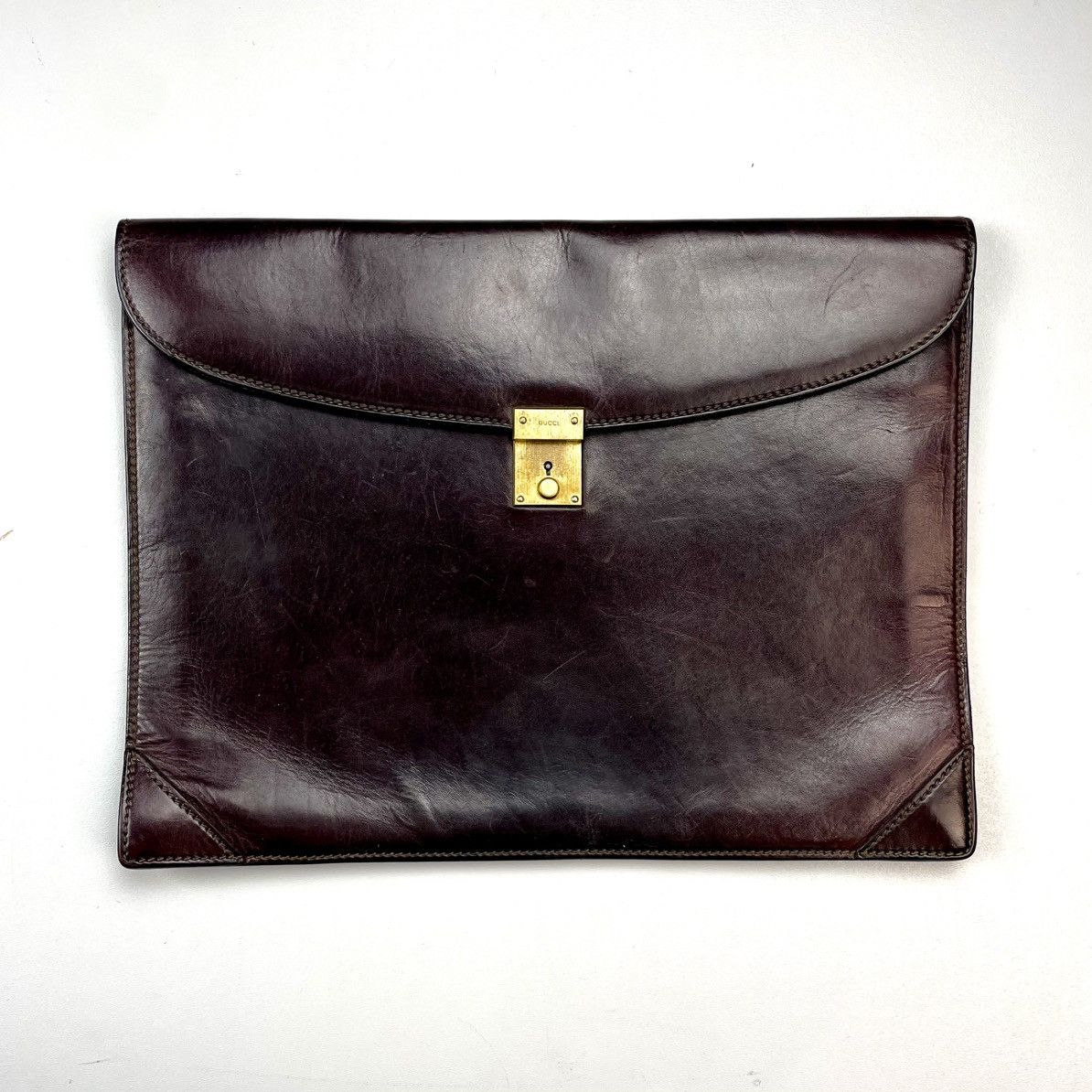Gucci Vintage Gucci envelope Portfolio leather with gold hardware Size ONE SIZE - 1 Thumbnail