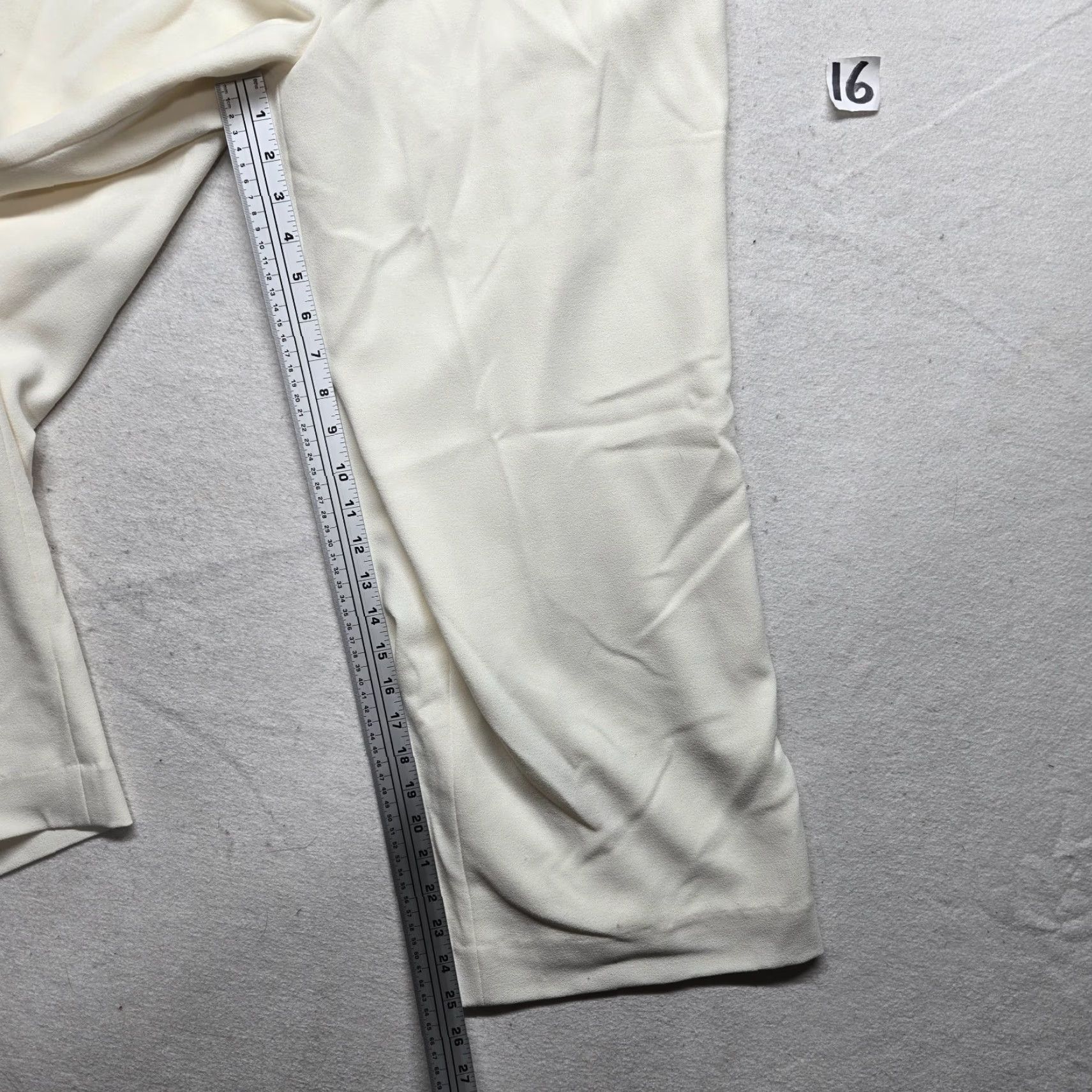 Coldwater Creek VINTAGE Coldwater Creek Pants Wide Leg Adult Regular L Ivory Solid Knit Polyester Cotton Pull On 30 In Inseam Summer Spring Fall Athleisure Womens Size 36" / US 14 / IT 50 - 6 Thumbnail