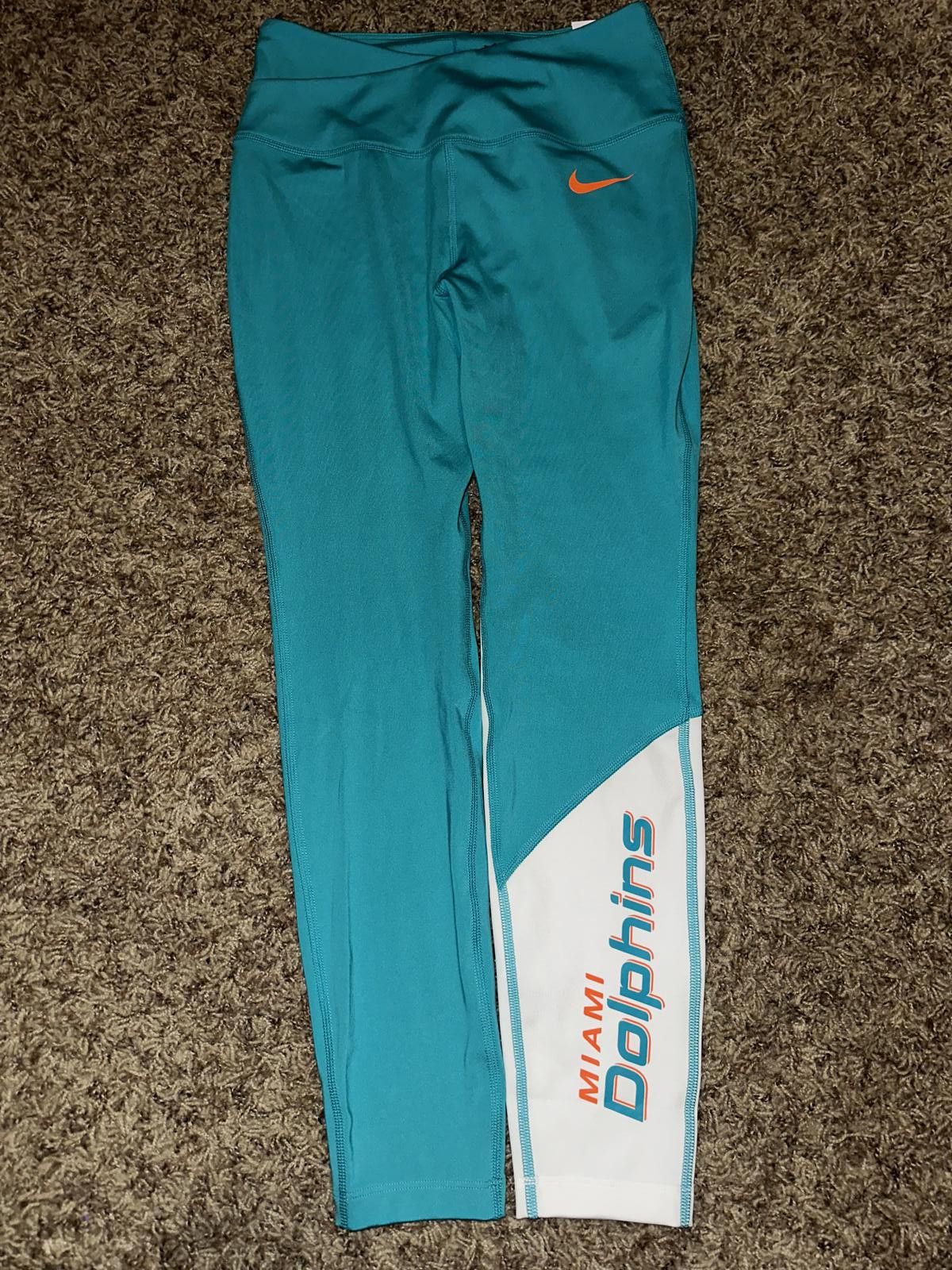 Nike Women’s Miami Dolphins 7/8 Performance Leggings