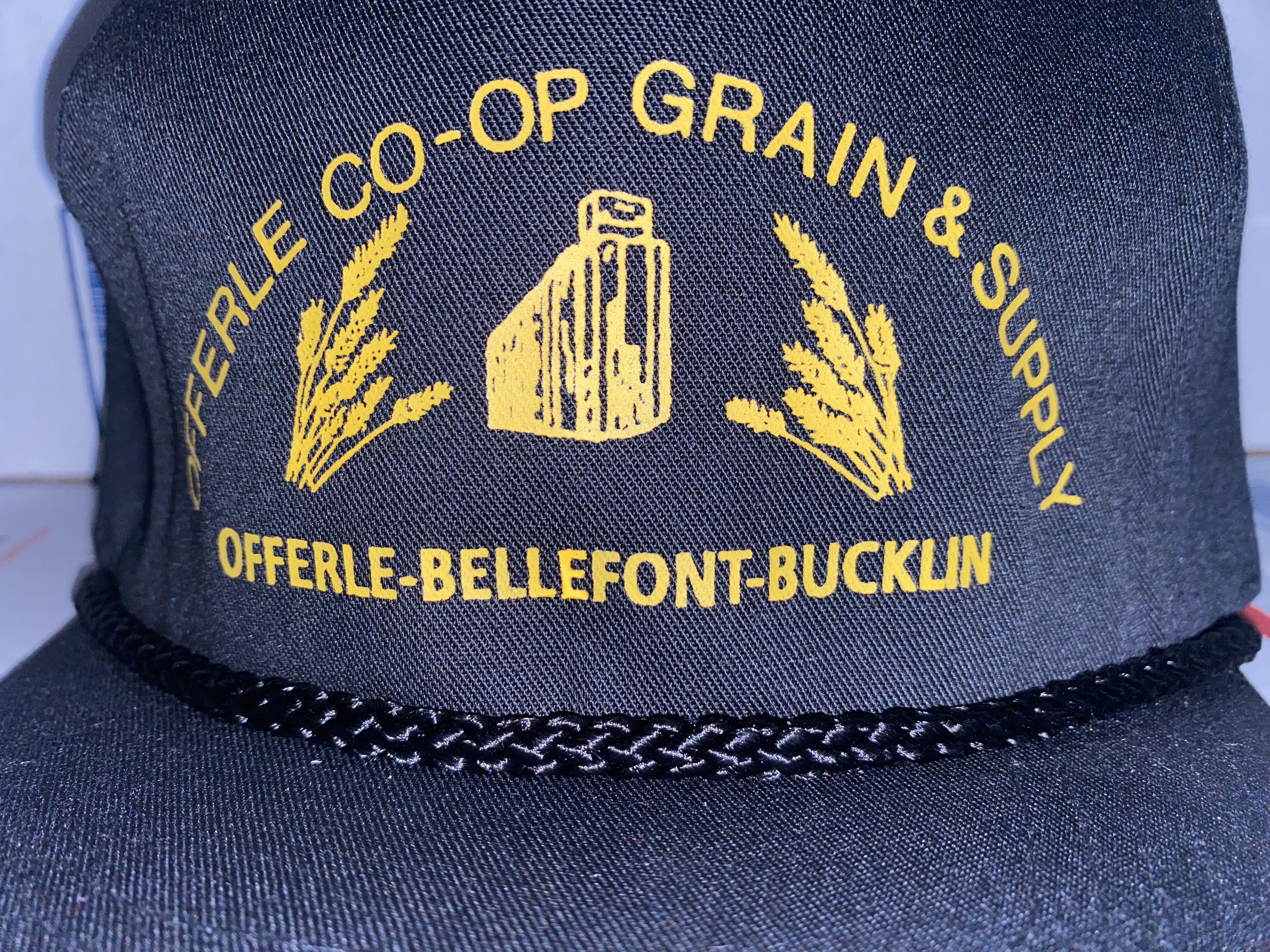 Vintage vtg Offerle CO-OP Grain Supply Trucker Hat Earflap Cap Farm Size ONE SIZE - 3 Thumbnail