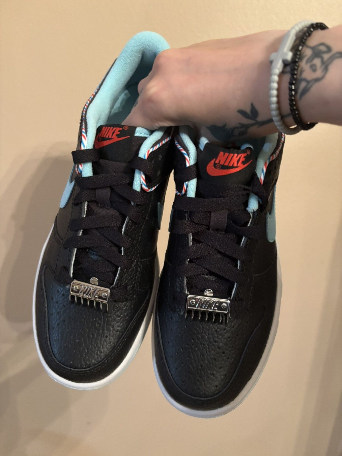 Nike Dunk Low SE GS ‘Barber Shop - Black’ Size US 5.5 / EU 38 - 3 Thumbnail