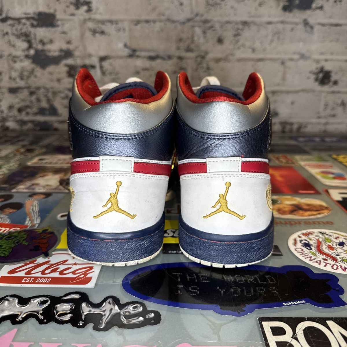 Nike Air Jordan 1 Retro Olympic 2008 Sz 9.5 136085-161 No Box Size US 9.5 / EU 42-43 - 2 Thumbnail