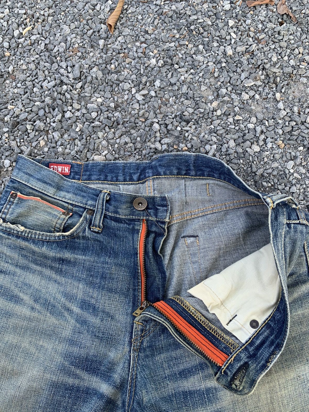 Edwin VINTAGE EDWIN SELVEDGE BUCKLE BACK RUSTY DISTRESSED DENIM Size US 33 - 16 Thumbnail