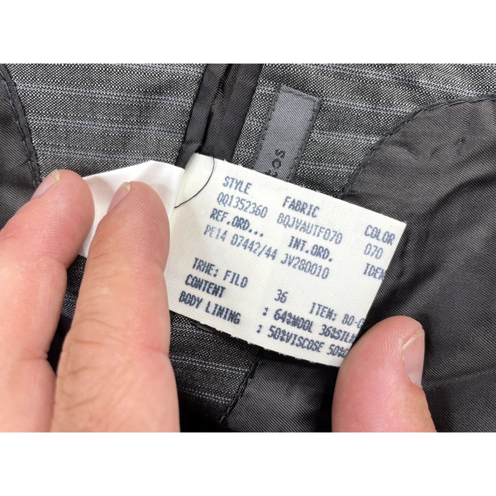 John Varvatos John Varvatos Suit Jacket Blazer Mens 38R Gray Wool Silk Stripe Italy Double-Vented Notch Lapel Size 38R - 3 Thumbnail