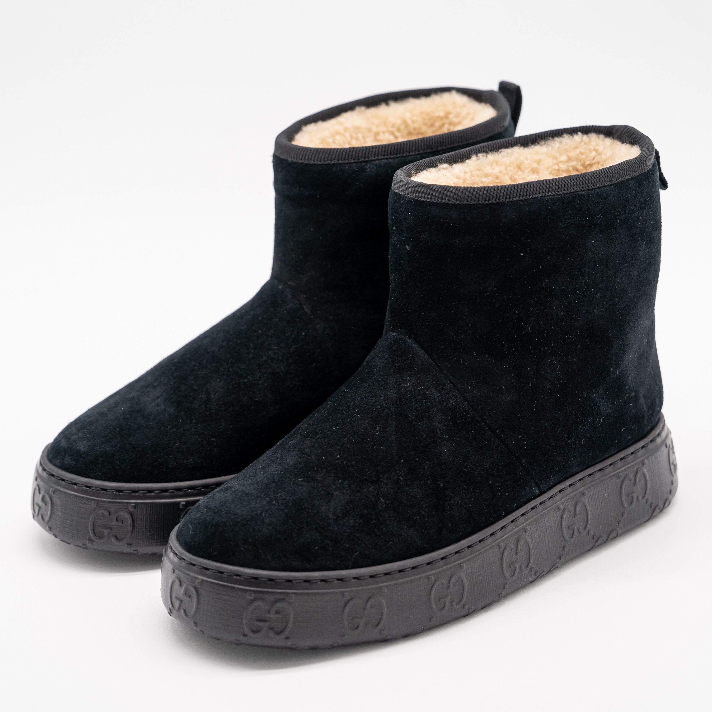Gucci 36.5G 6.5 US Gucci Shearling Ankle Boots Black Mouton Winter Size US 6.5 / IT 36.5 - 1 Thumbnail