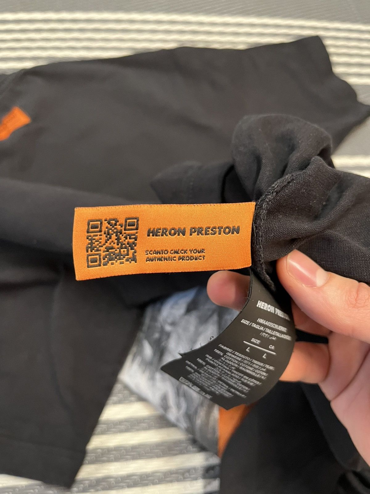 Heron Preston Heron Preston Black 'Heron' T-Shirt Size US XL / EU 56 / 4 - 6 Thumbnail