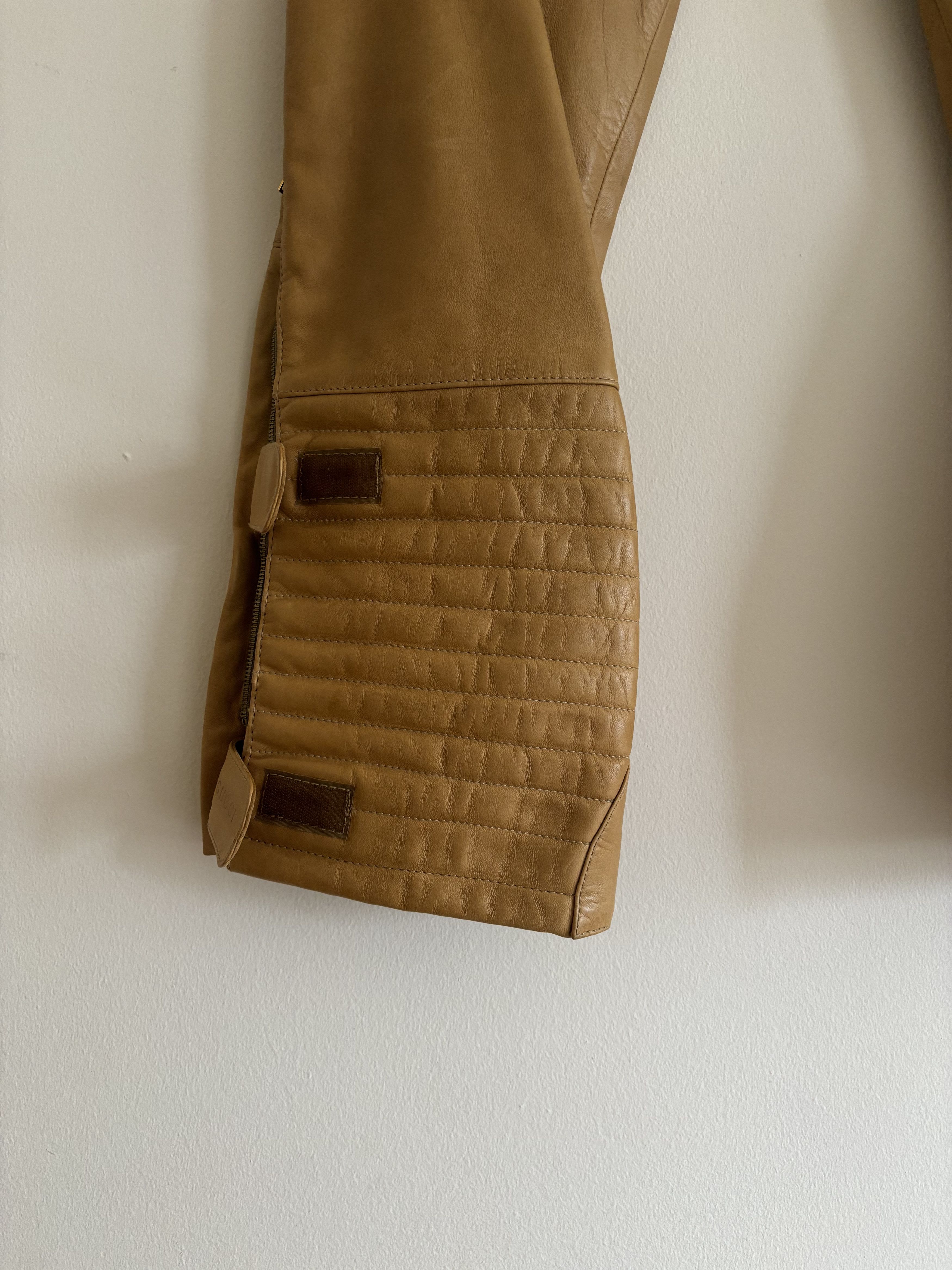 Gucci × Tom Ford Gucci by Tom Ford tan leather motorcycle pants, fw 2000 Size 30" / US 8 / IT 44 - 10 Thumbnail